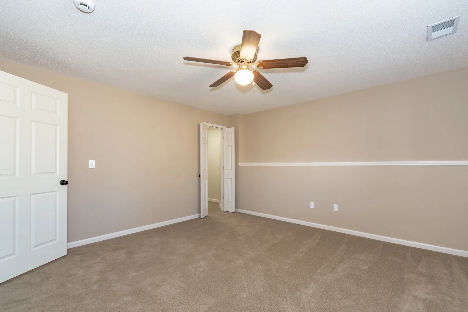 7943 W 118th Pl - Web-131.jpg