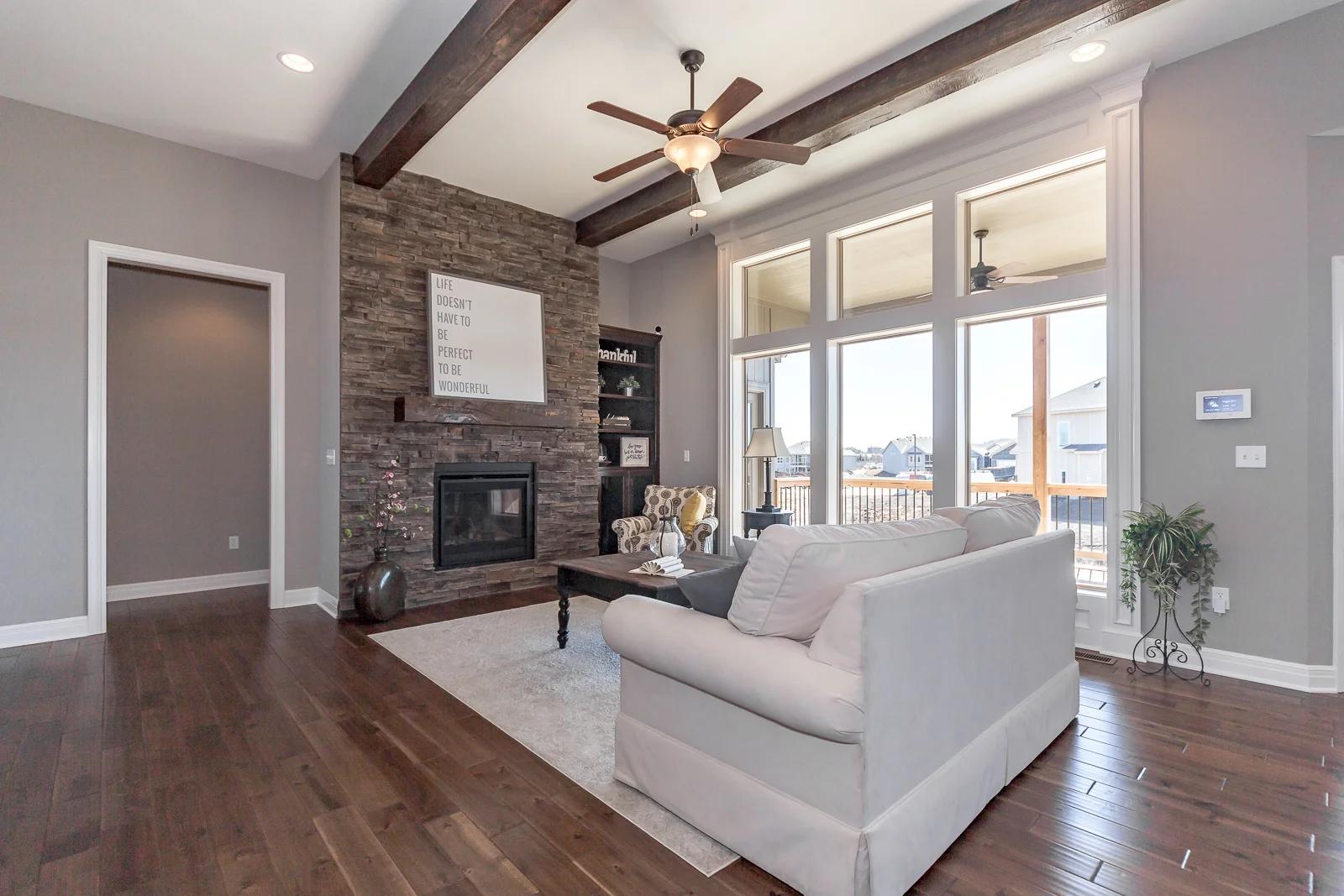 25049 W 87th St - Web-110.jpg