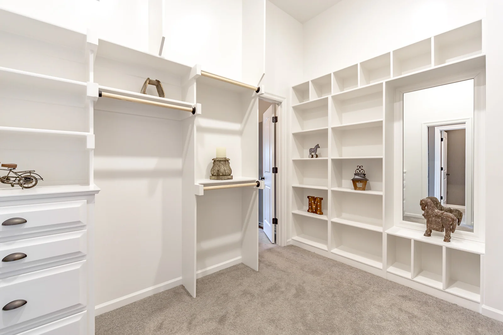 25049 W 87th St - Web-133.jpg