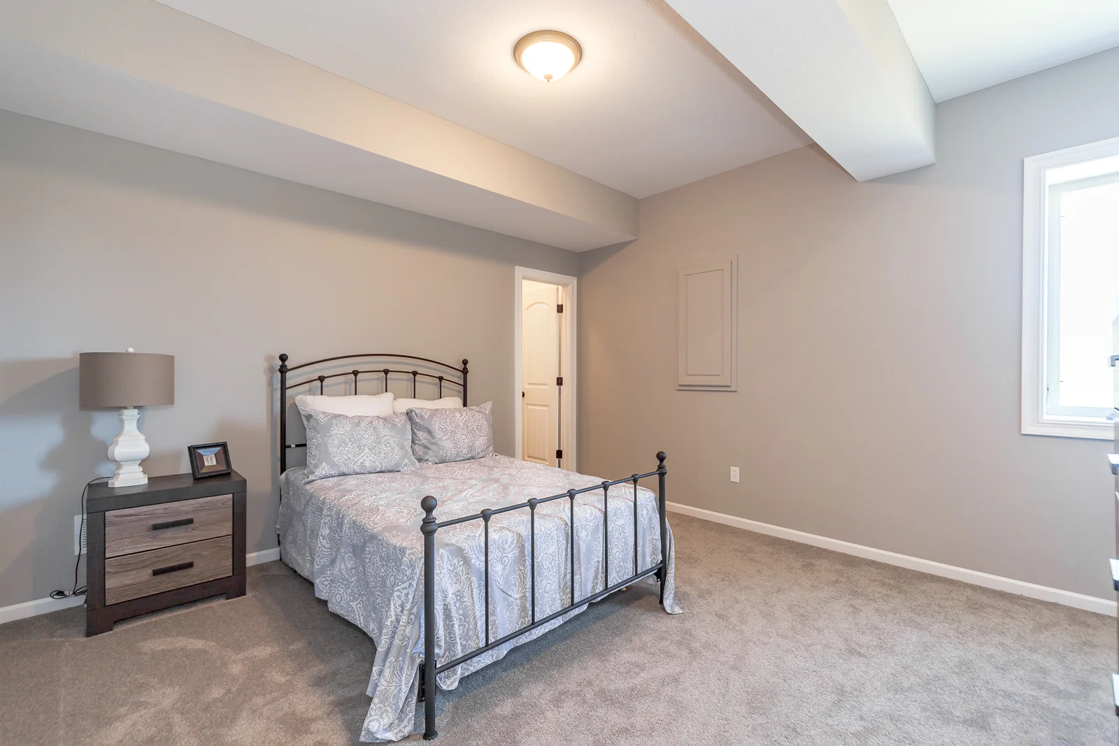 25049 W 87th St - Web-148.jpg