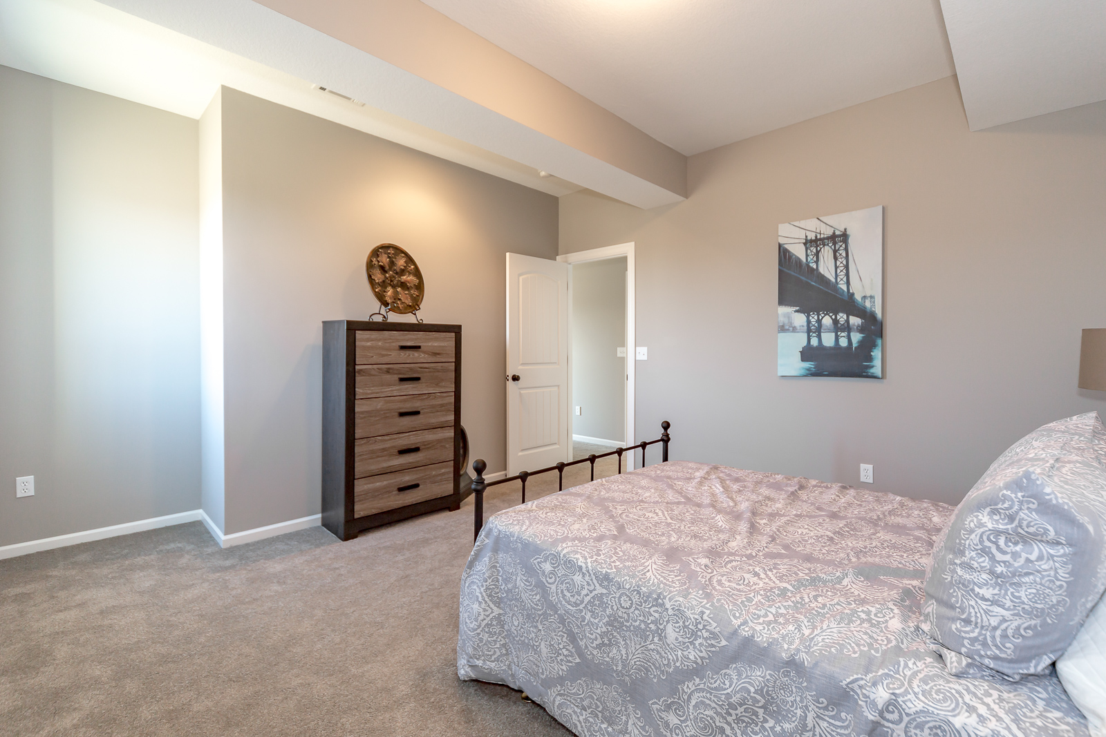 25049 W 87th St - Web-149.jpg