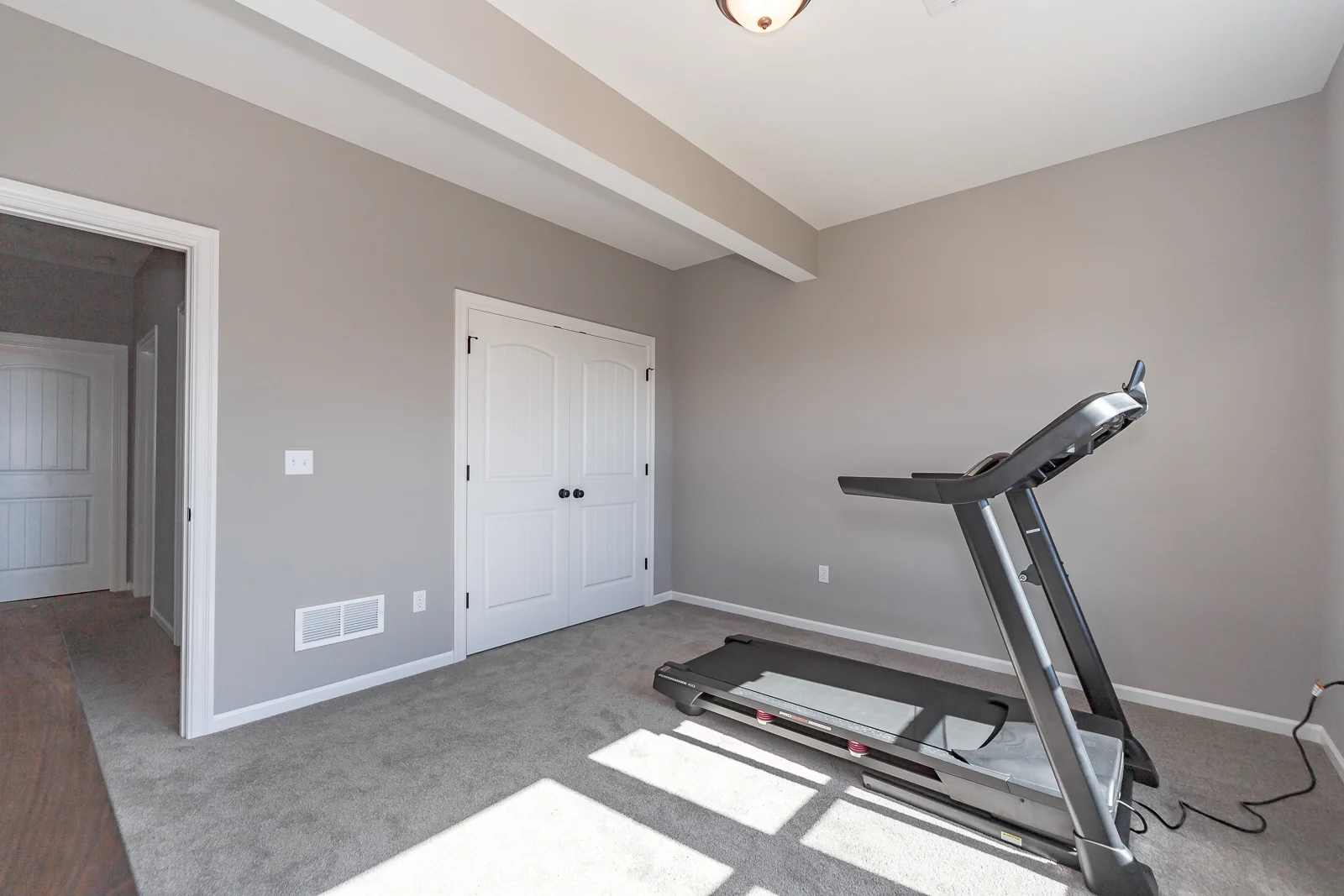 25049 W 87th St - Web-153.jpg