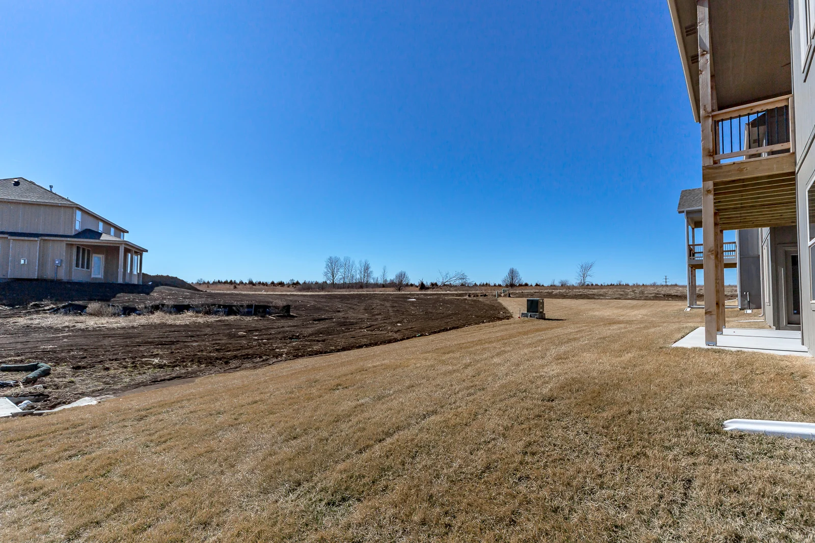 25049 W 87th St - Web-156.jpg