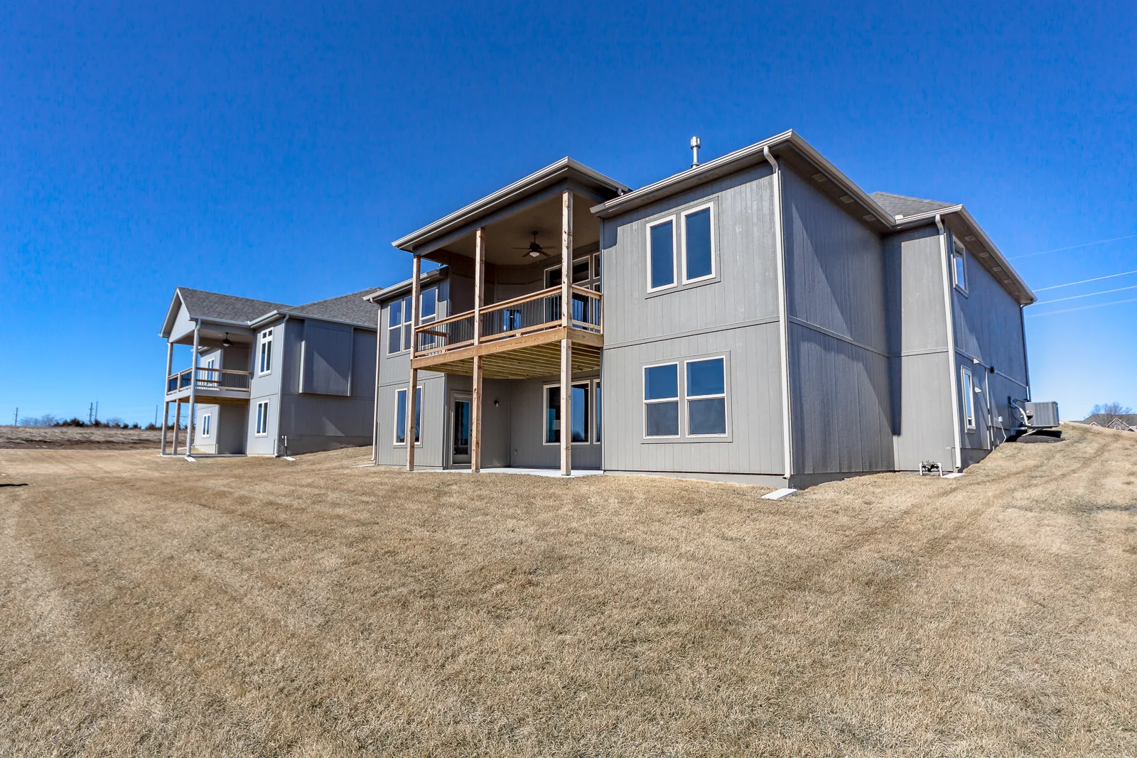 25049 W 87th St - Web-157.jpg