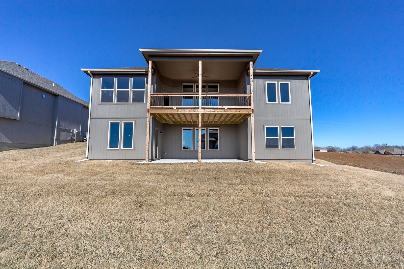 25049 W 87th St - Web-158.jpg