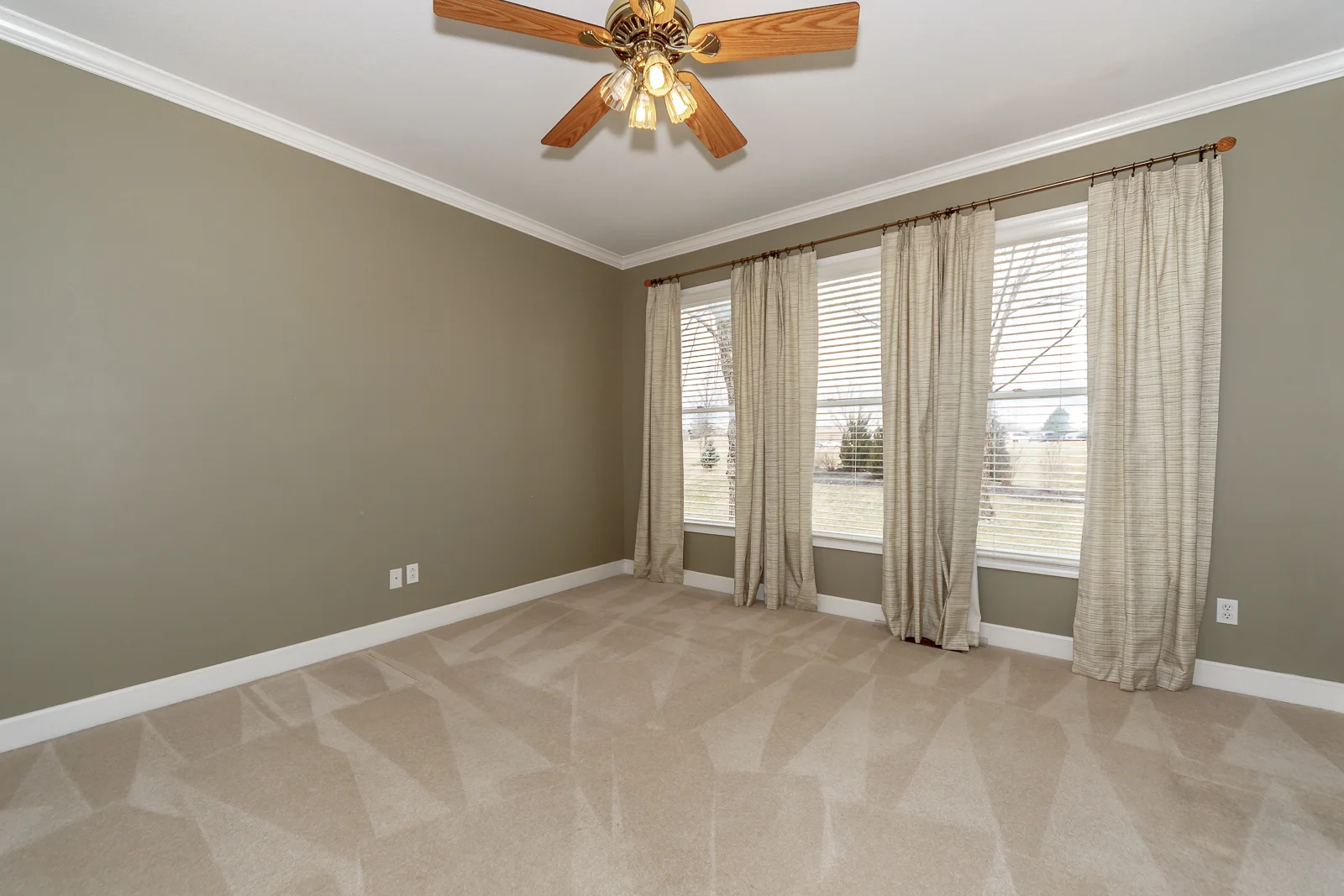 3544 W 143rd Terr - Web-107.jpg