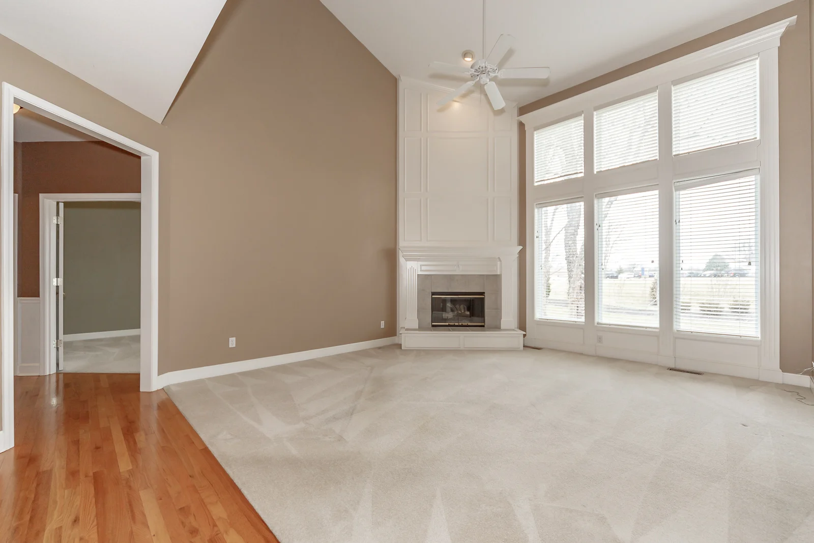 3544 W 143rd Terr - Web-111.jpg