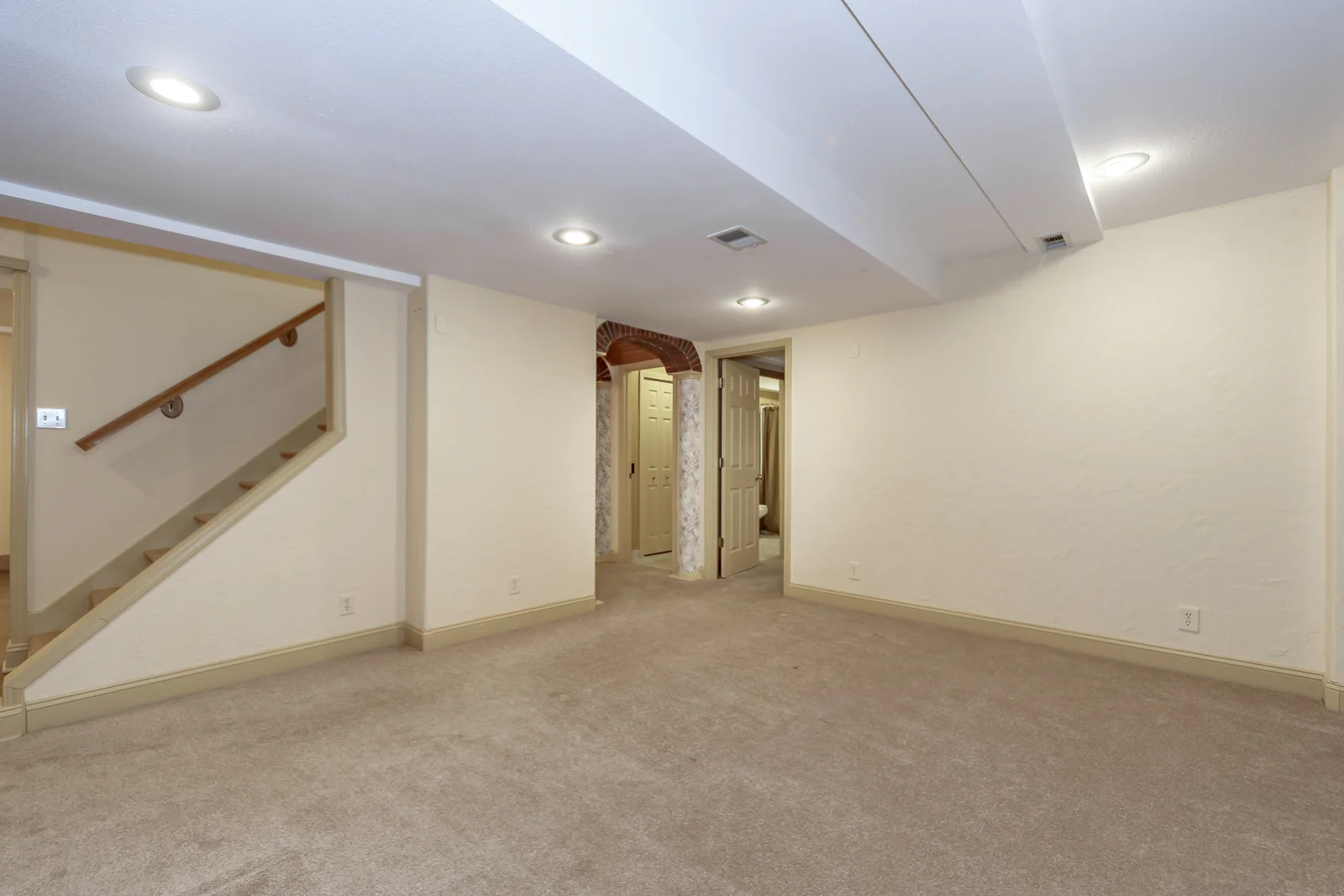 3544 W 143rd Terr - Web-141.jpg