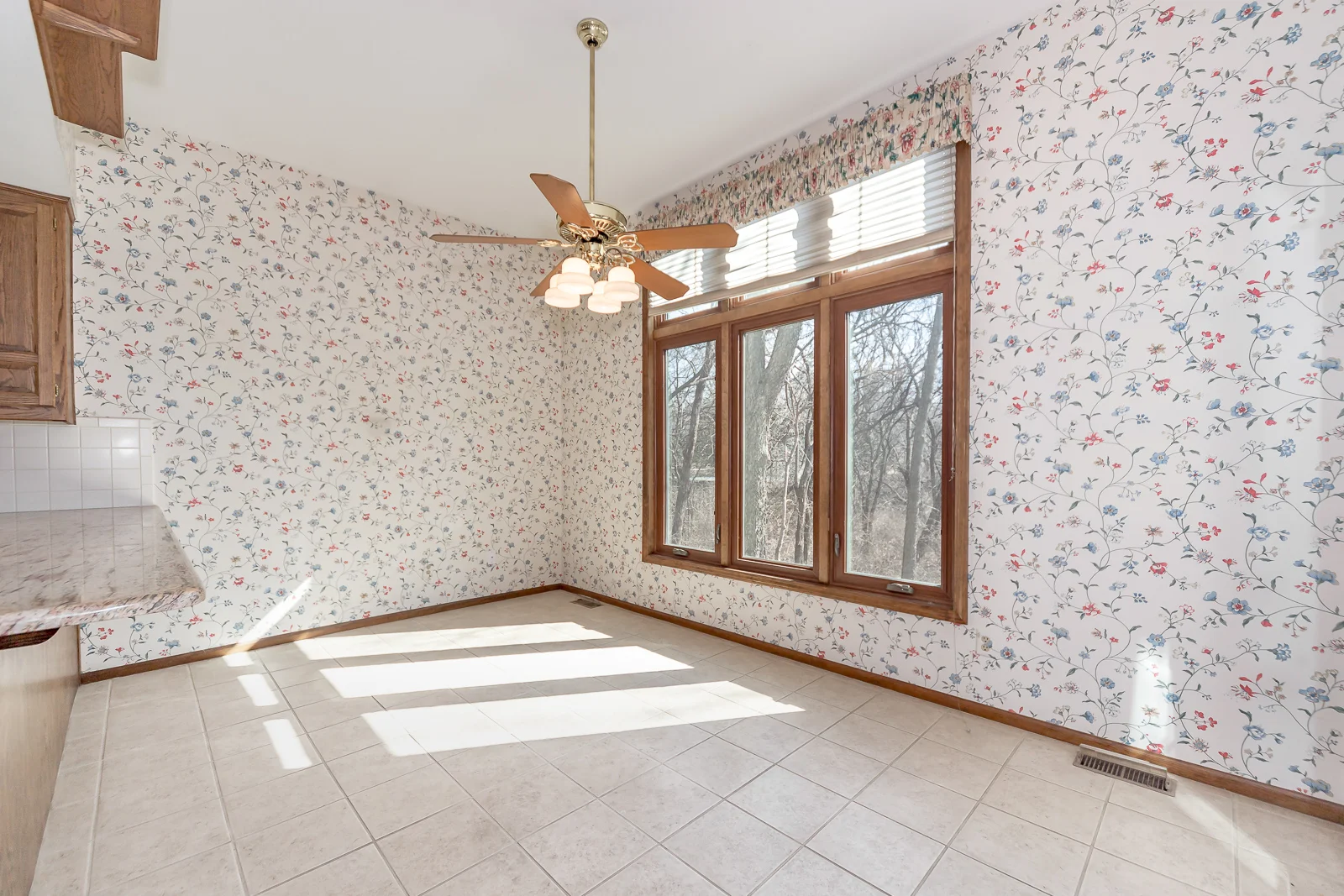 8927 Sunset Dr - Web-115.jpg