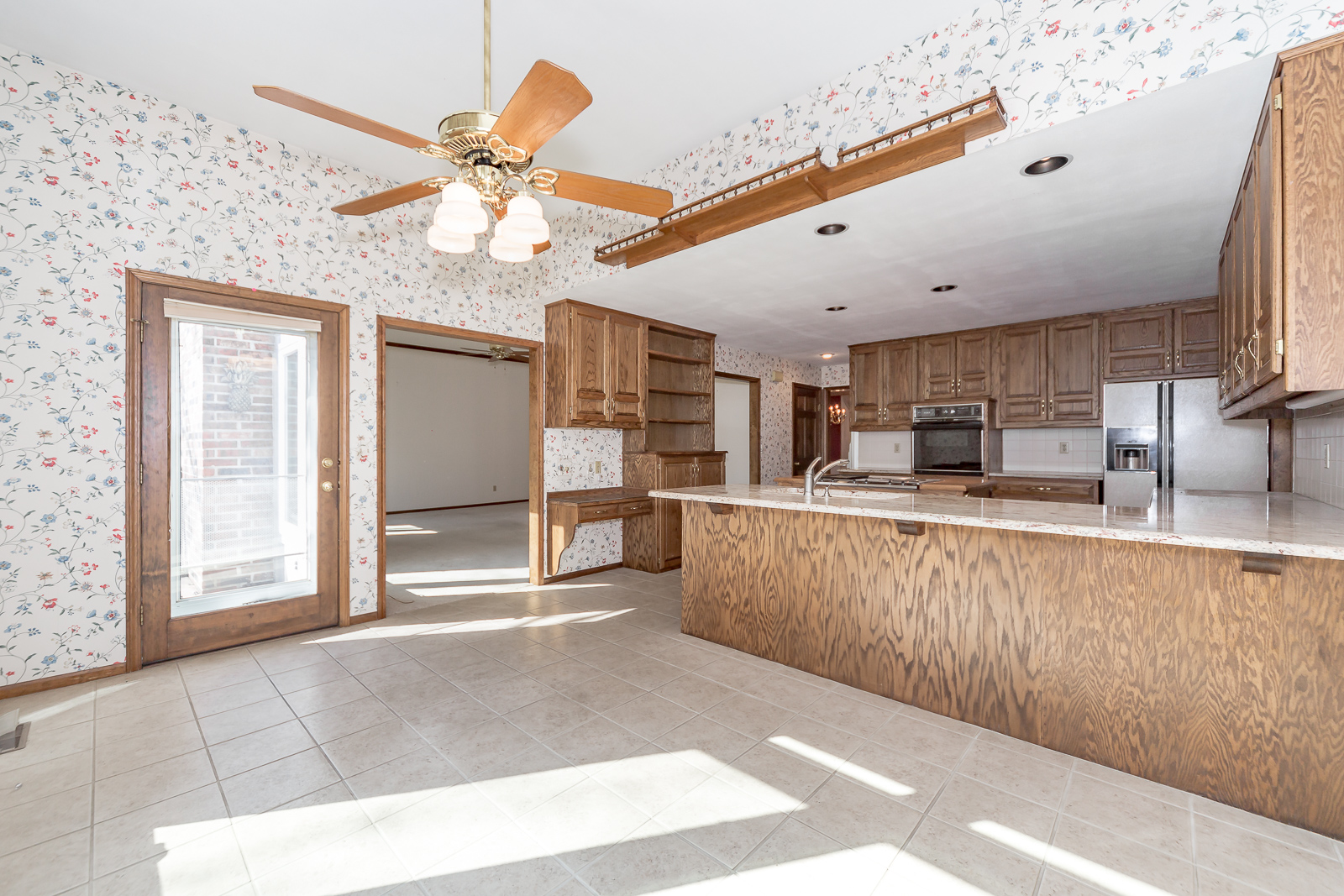 8927 Sunset Dr - Web-116.jpg