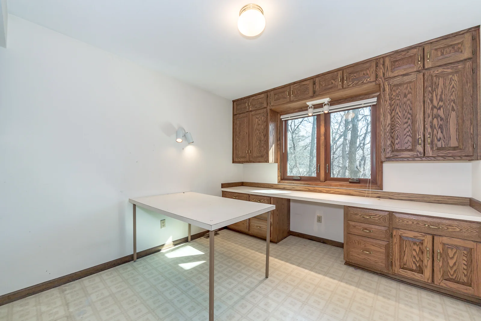 8927 Sunset Dr - Web-118.jpg