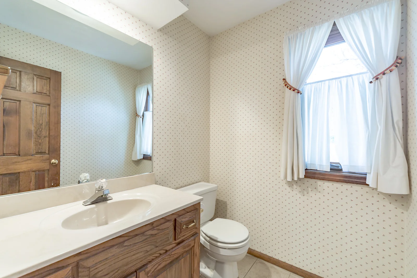 8927 Sunset Dr - Web-120.jpg