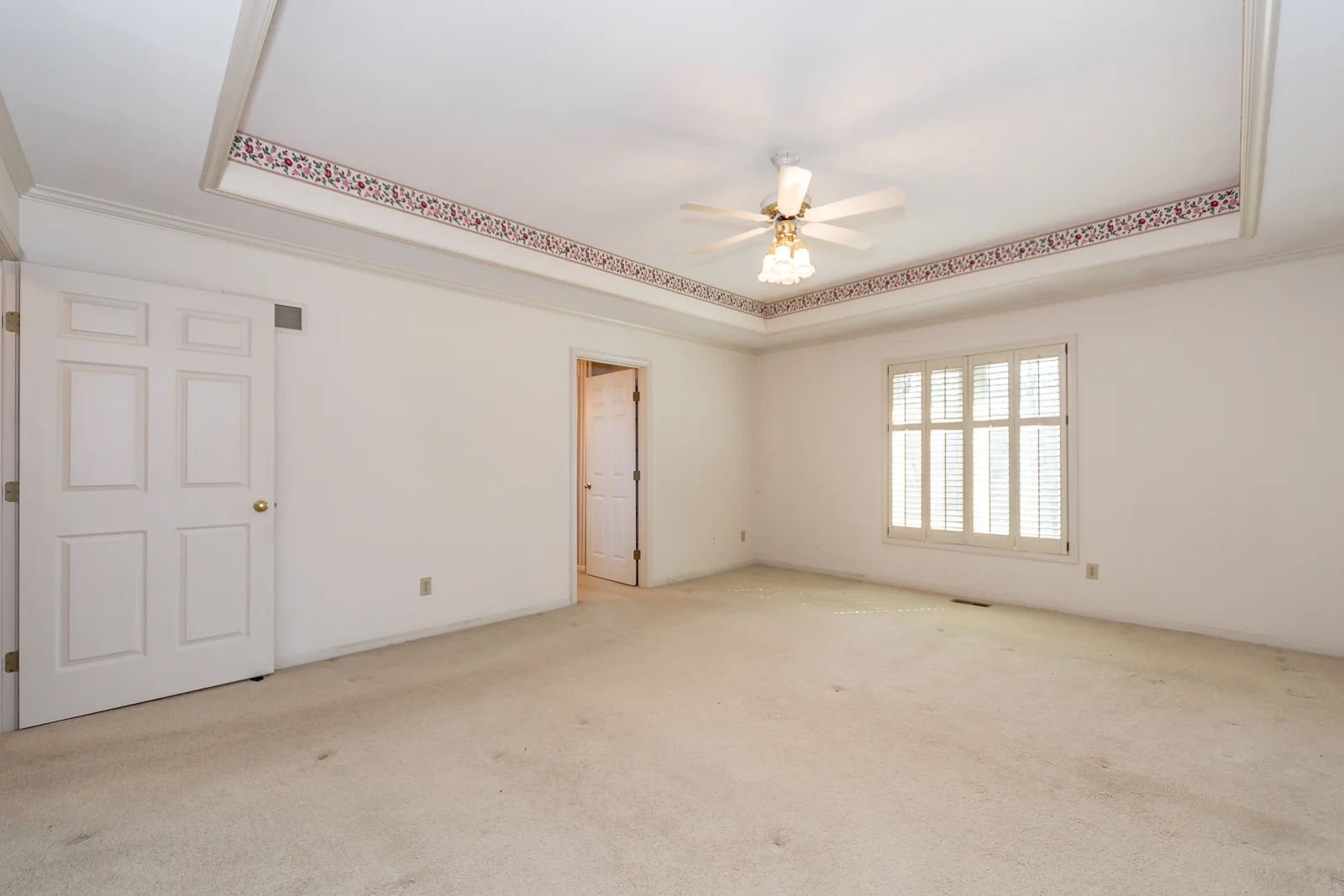 8927 Sunset Dr - Web-127.jpg