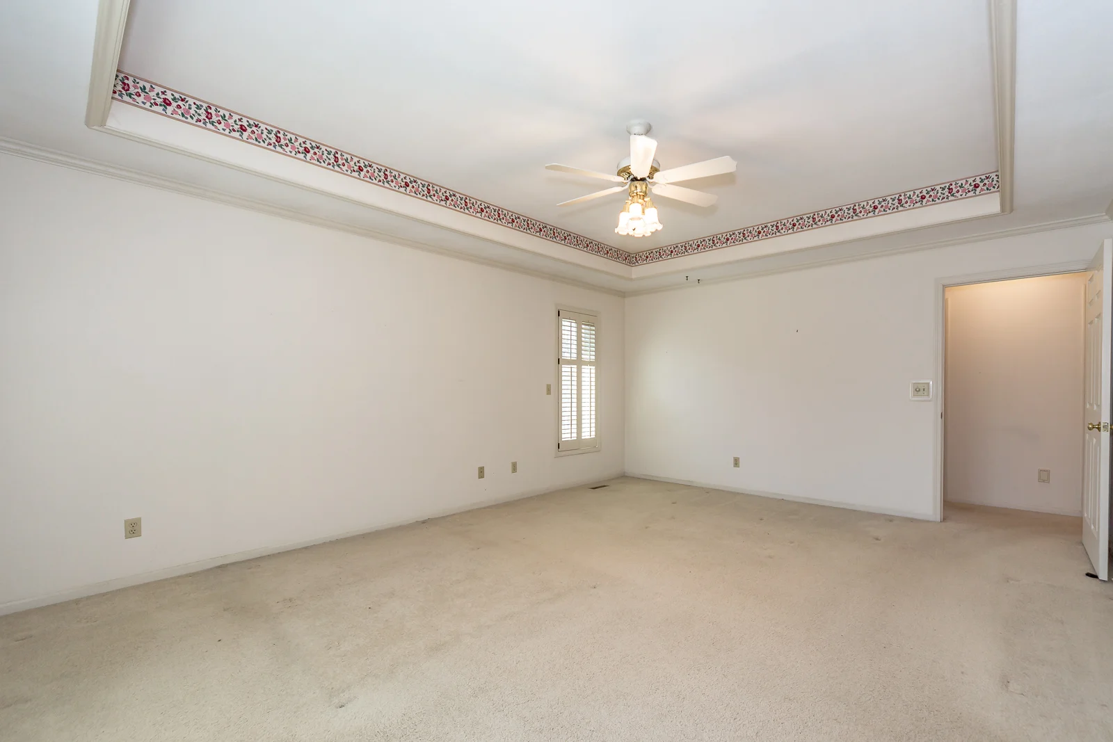 8927 Sunset Dr - Web-129.jpg