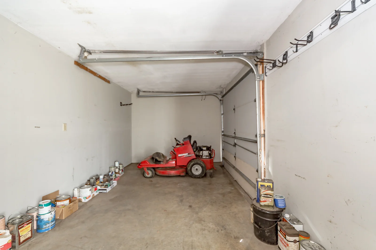 8927 Sunset Dr - Web-142.jpg