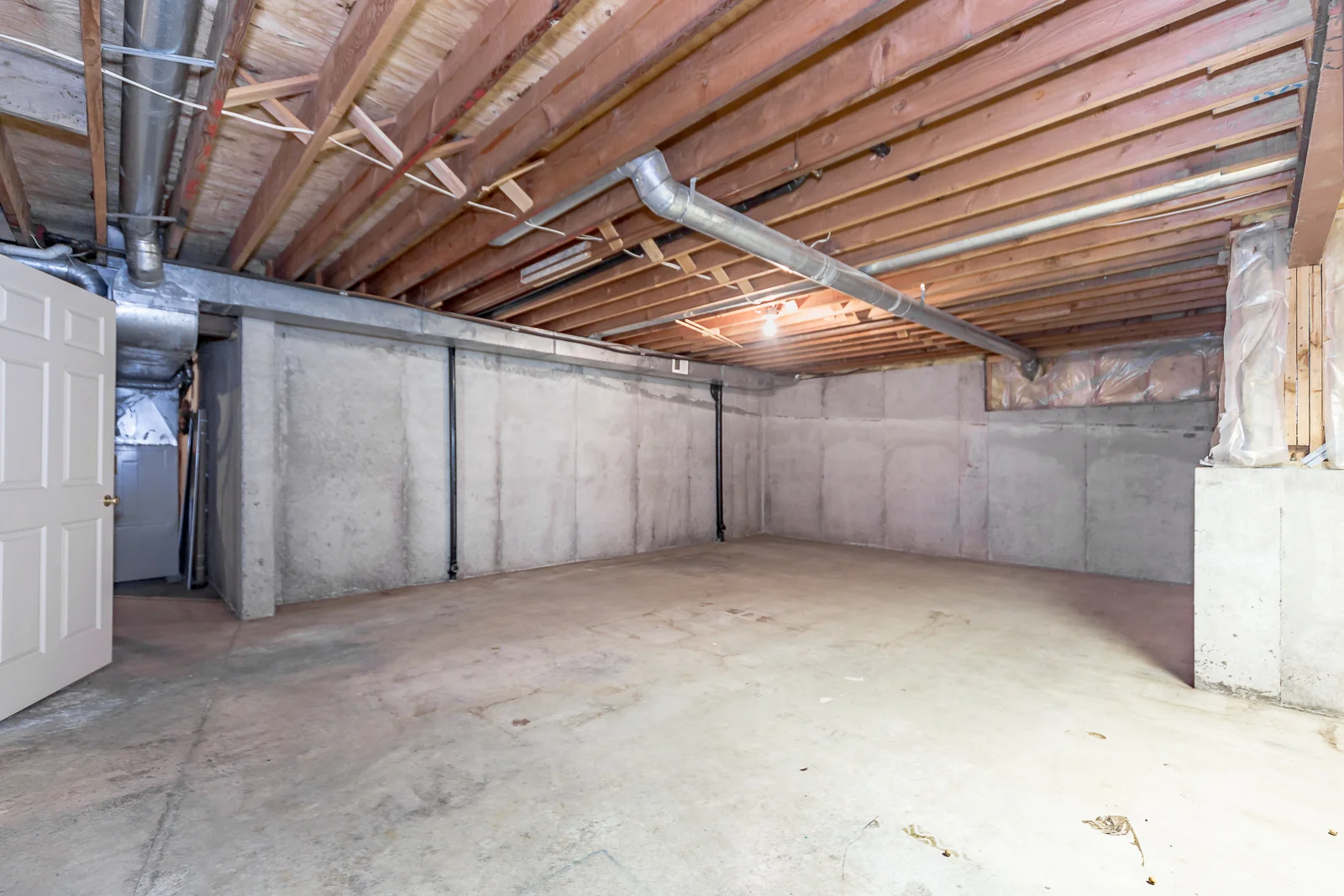 8927 Sunset Dr - Web-146.jpg