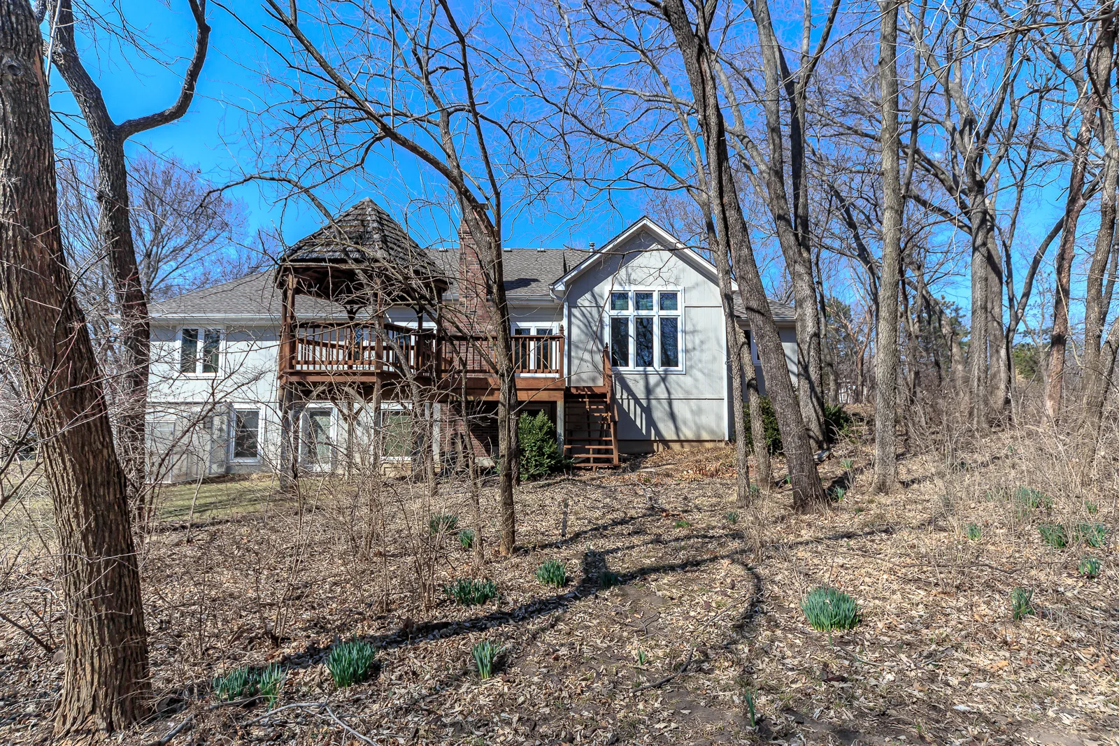 8927 Sunset Dr - Web-149.jpg