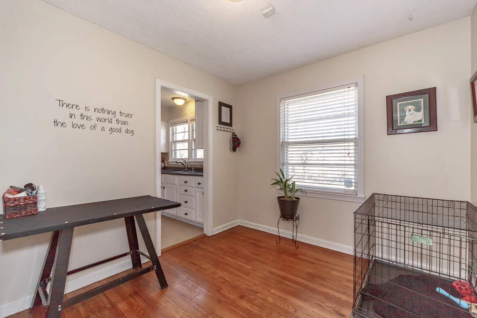 6431 Larsen Lane - Web-111.jpg