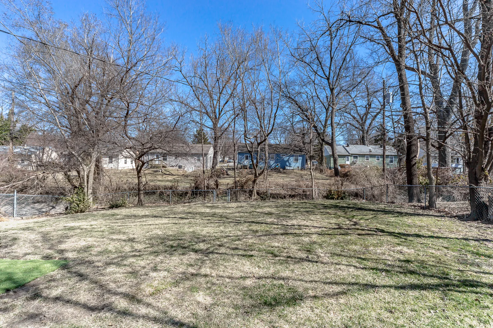 6431 Larsen Lane - Web-124.jpg