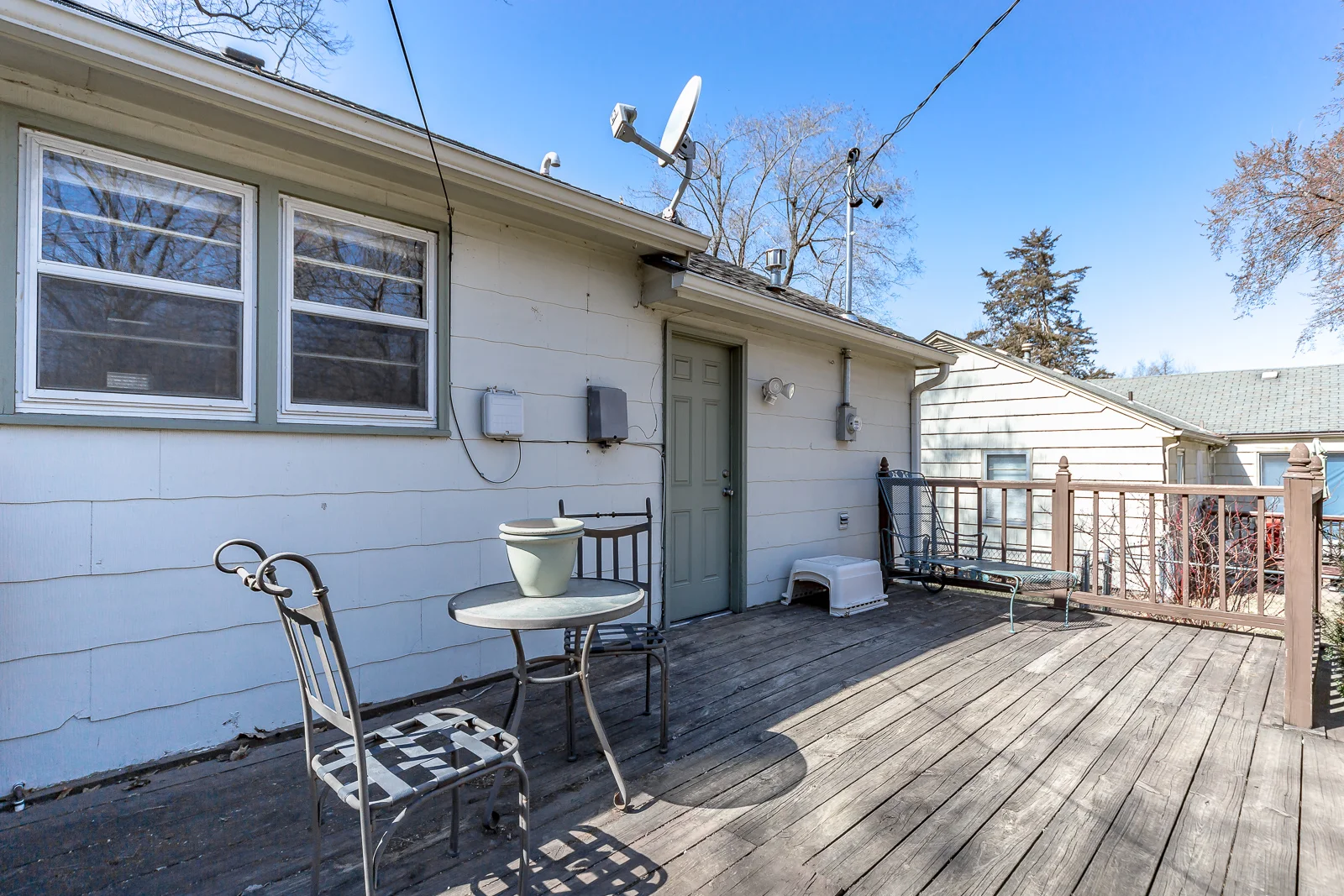 6431 Larsen Lane - Web-125.jpg