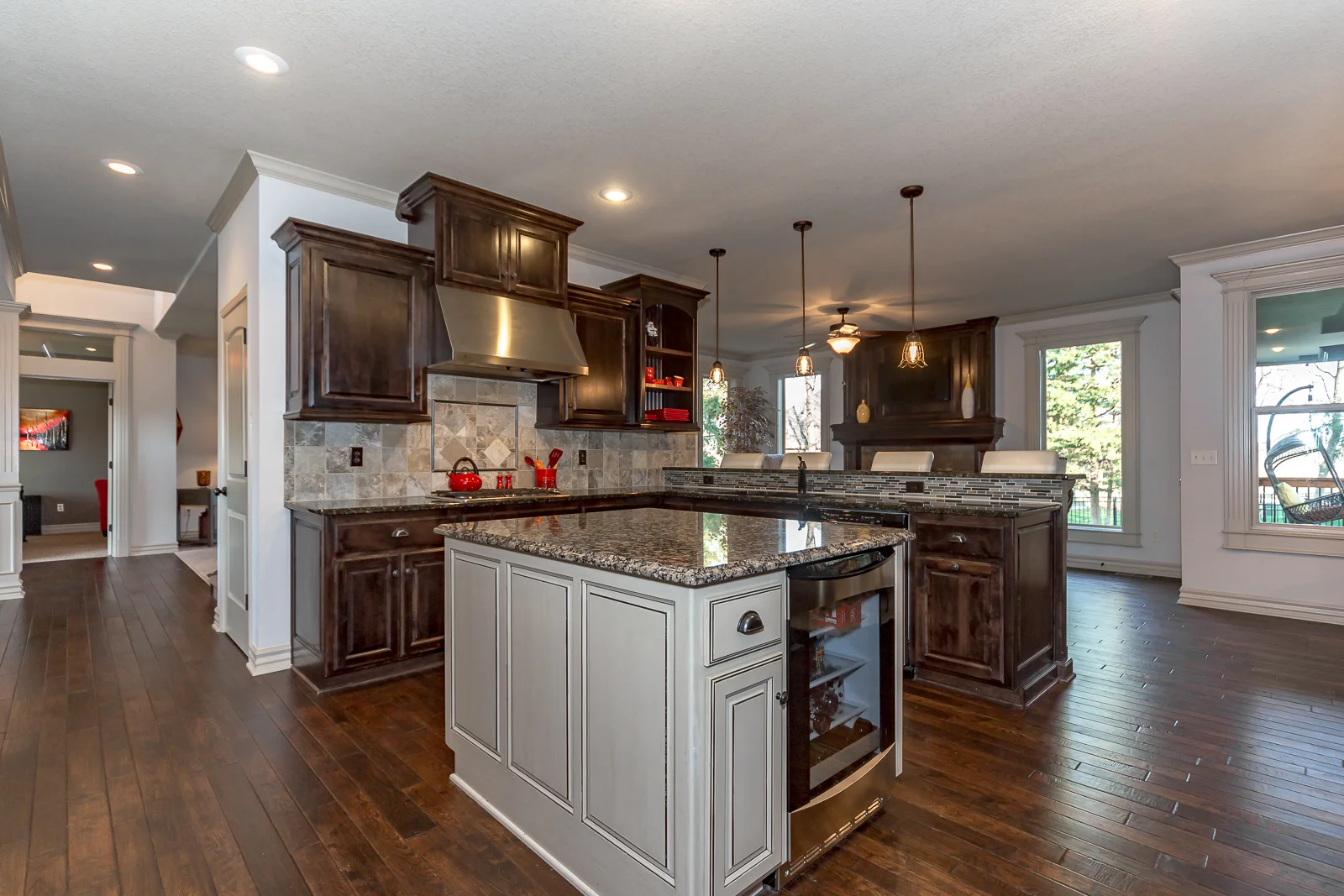 20905 W 68th St - Web-124.jpg