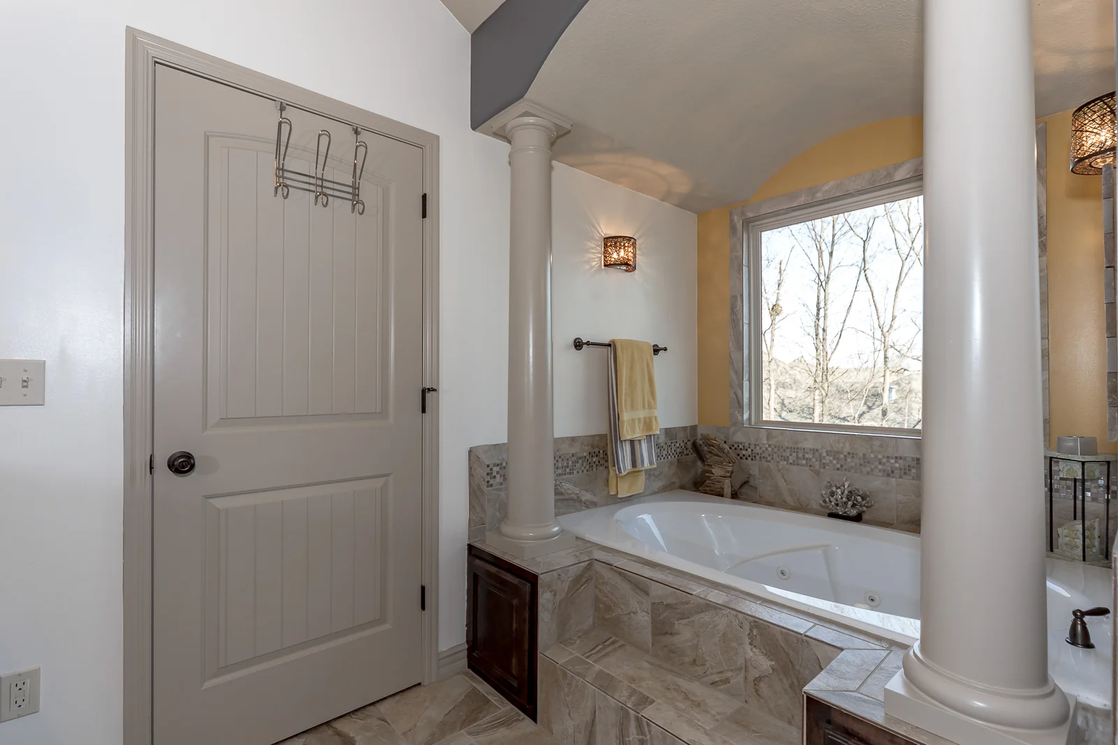 20905 W 68th St - Web-135.jpg