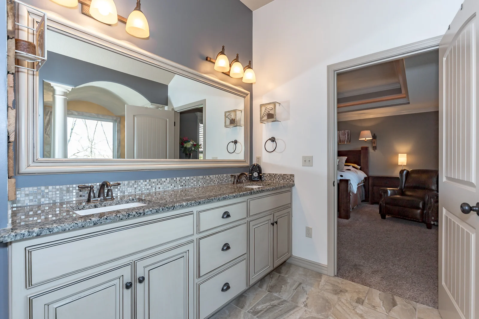 20905 W 68th St - Web-136.jpg