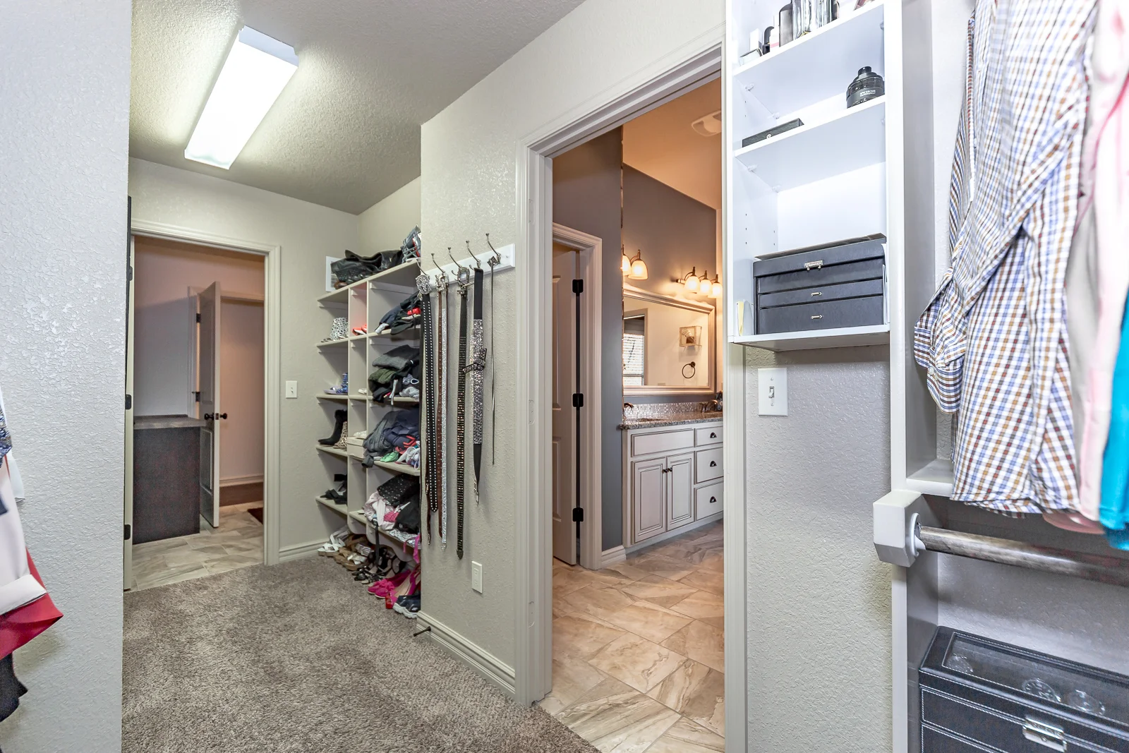 20905 W 68th St - Web-138.jpg