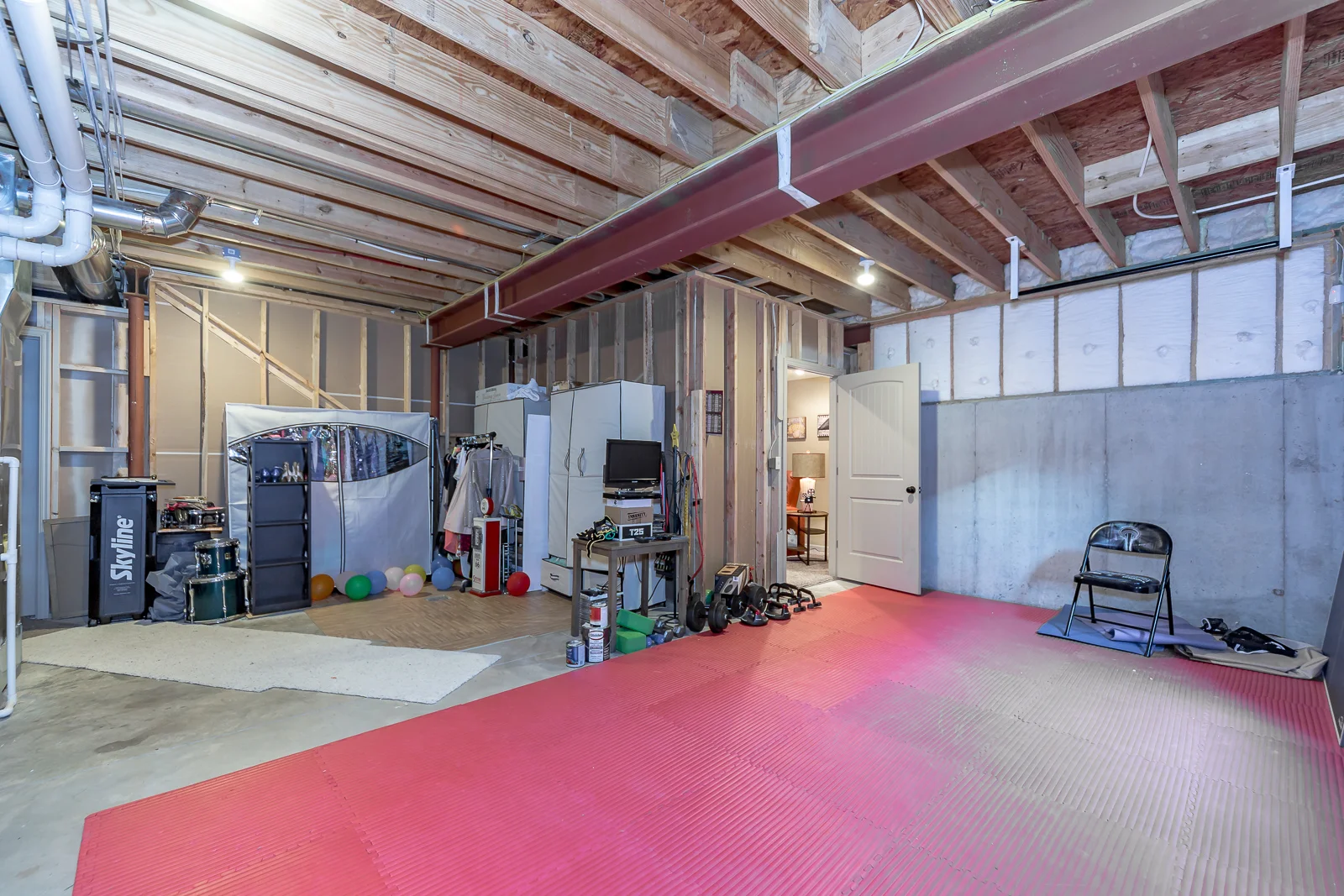 20905 W 68th St - Web-164.jpg