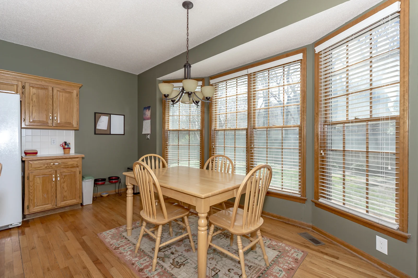 8915 W 132nd St - Web-116.jpg