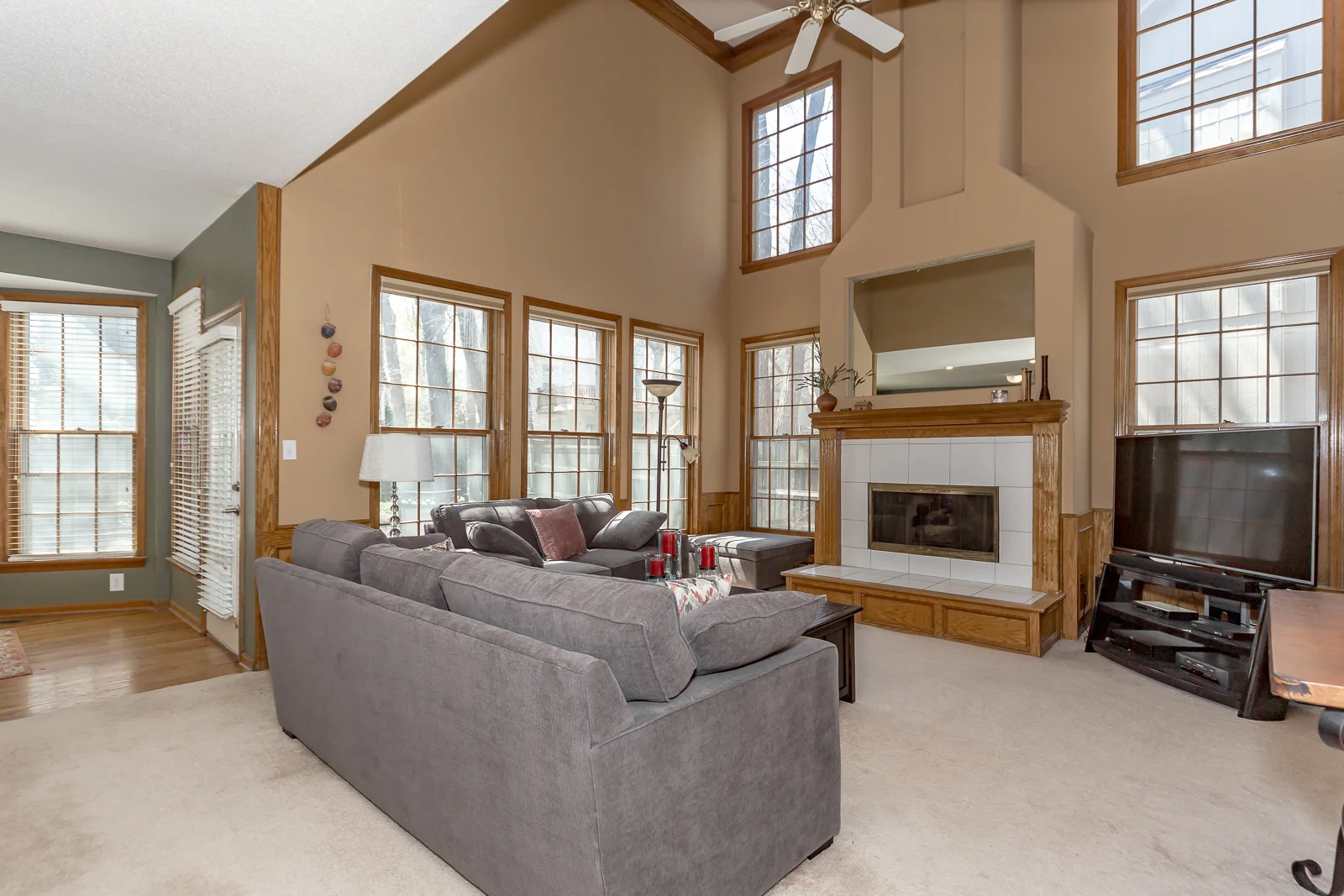 8915 W 132nd St - Web-119.jpg