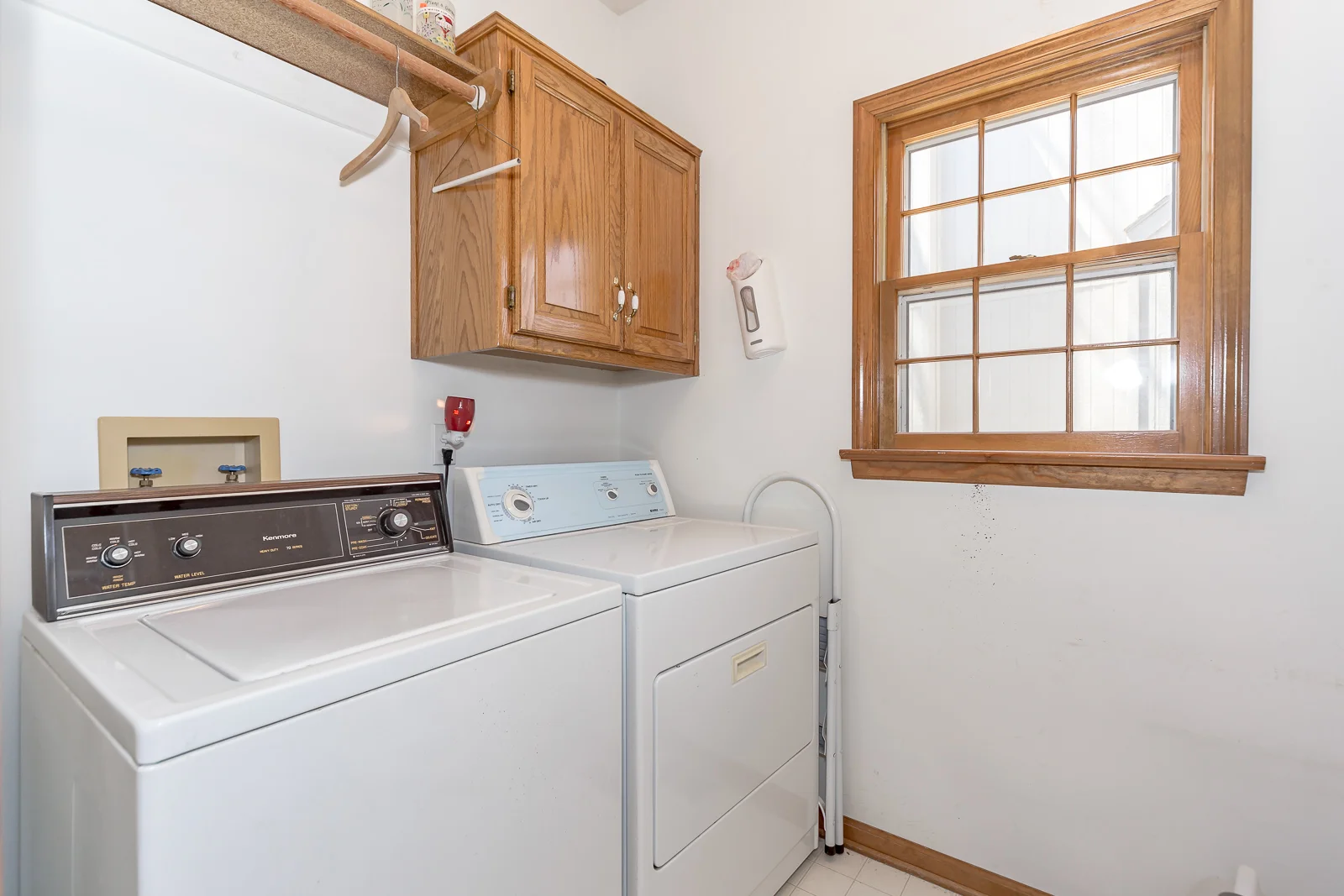 8915 W 132nd St - Web-124.jpg
