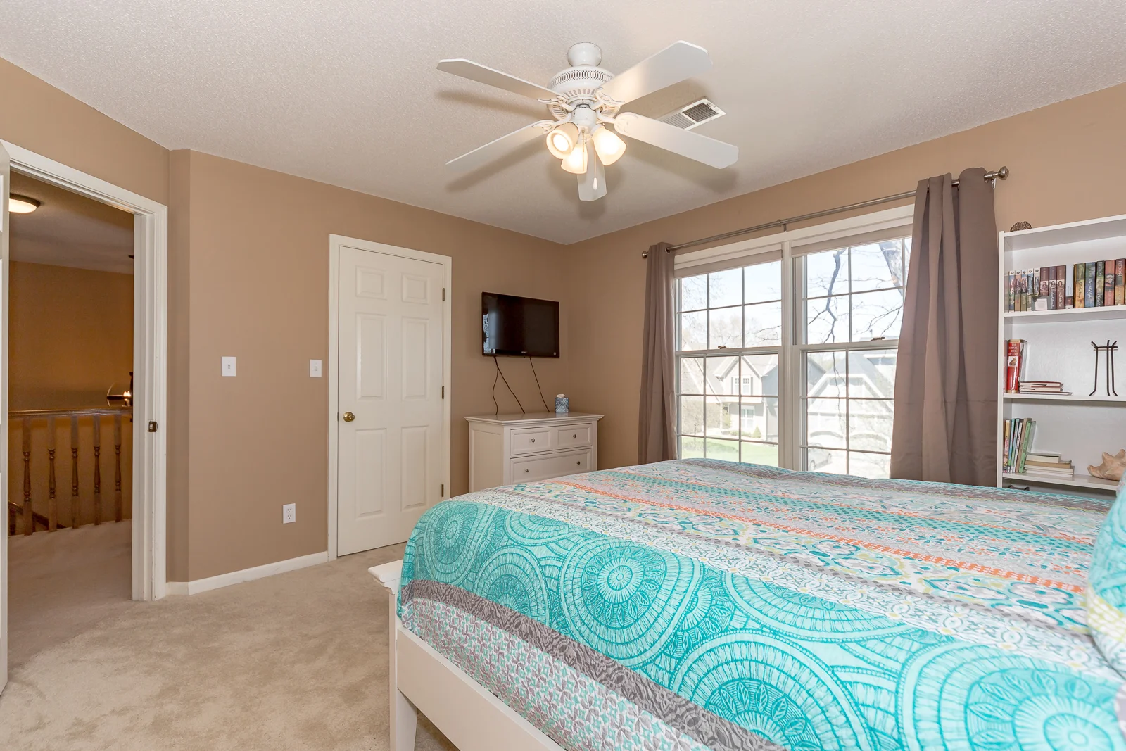 8915 W 132nd St - Web-132.jpg