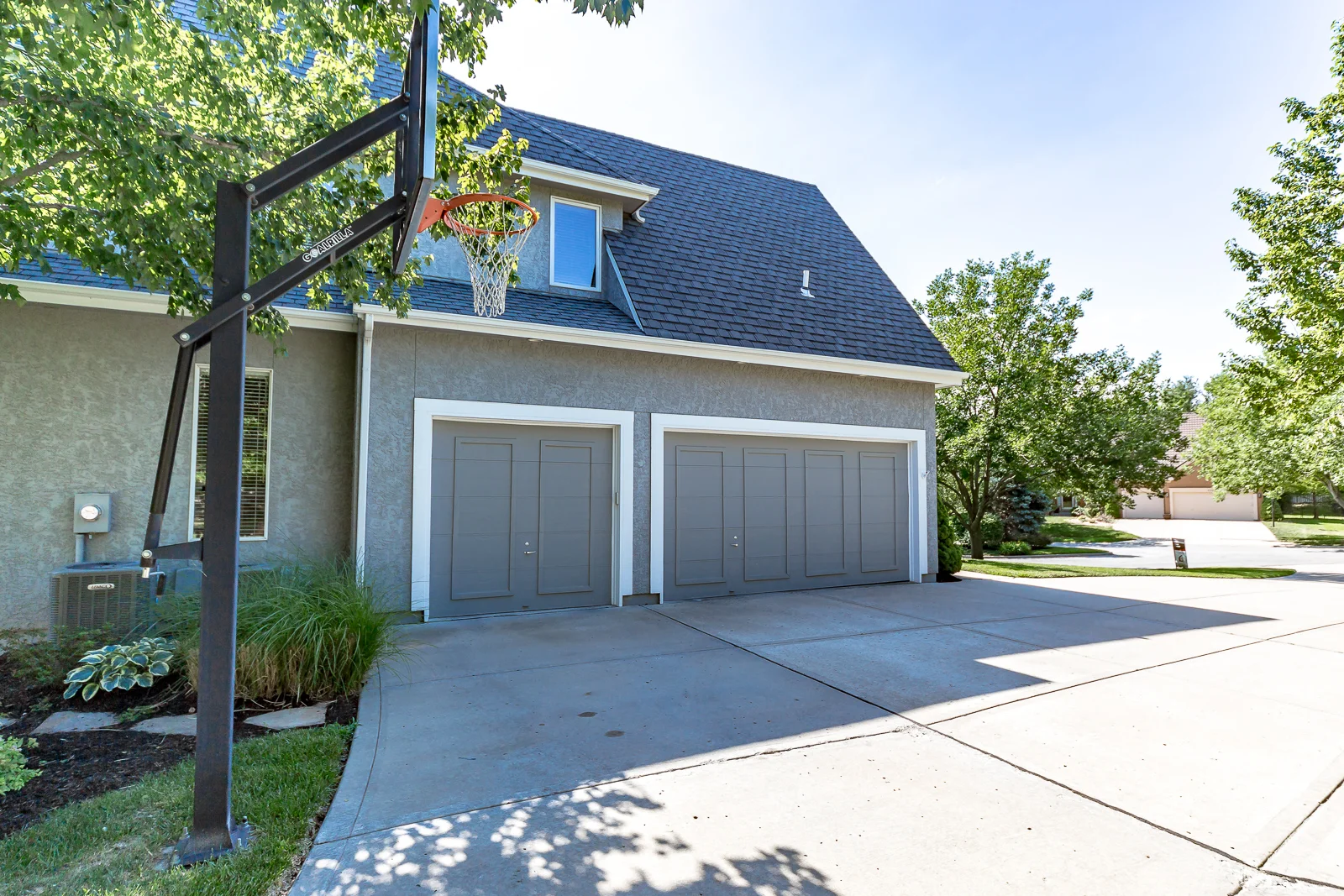 4834 W 150th Place - Web-105.jpg
