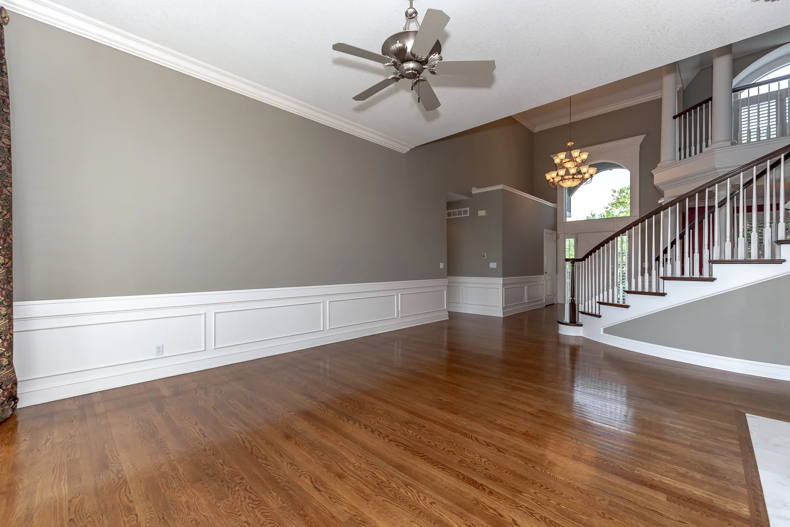 4834 W 150th Place - Web-115.jpg