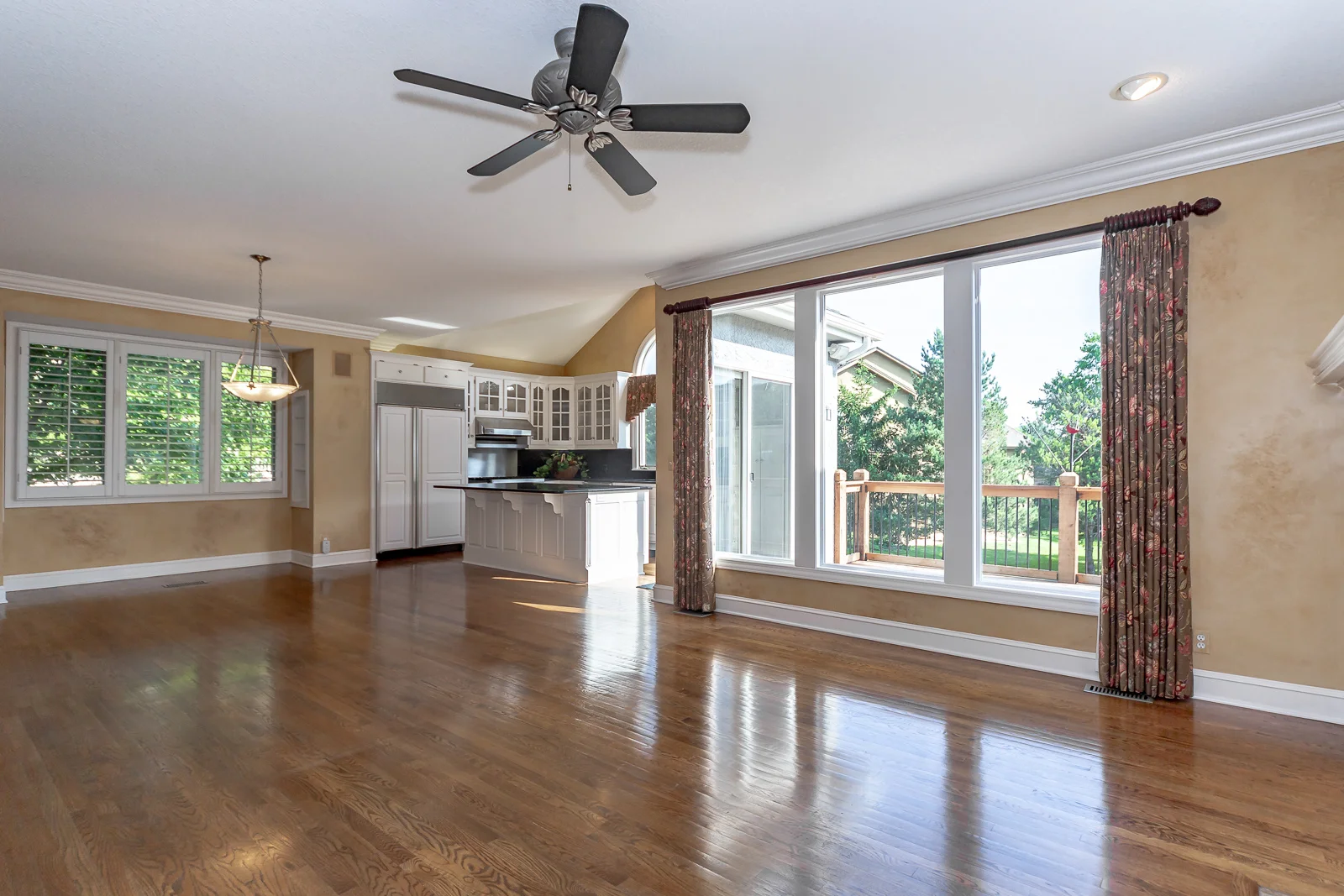 4834 W 150th Place - Web-119.jpg