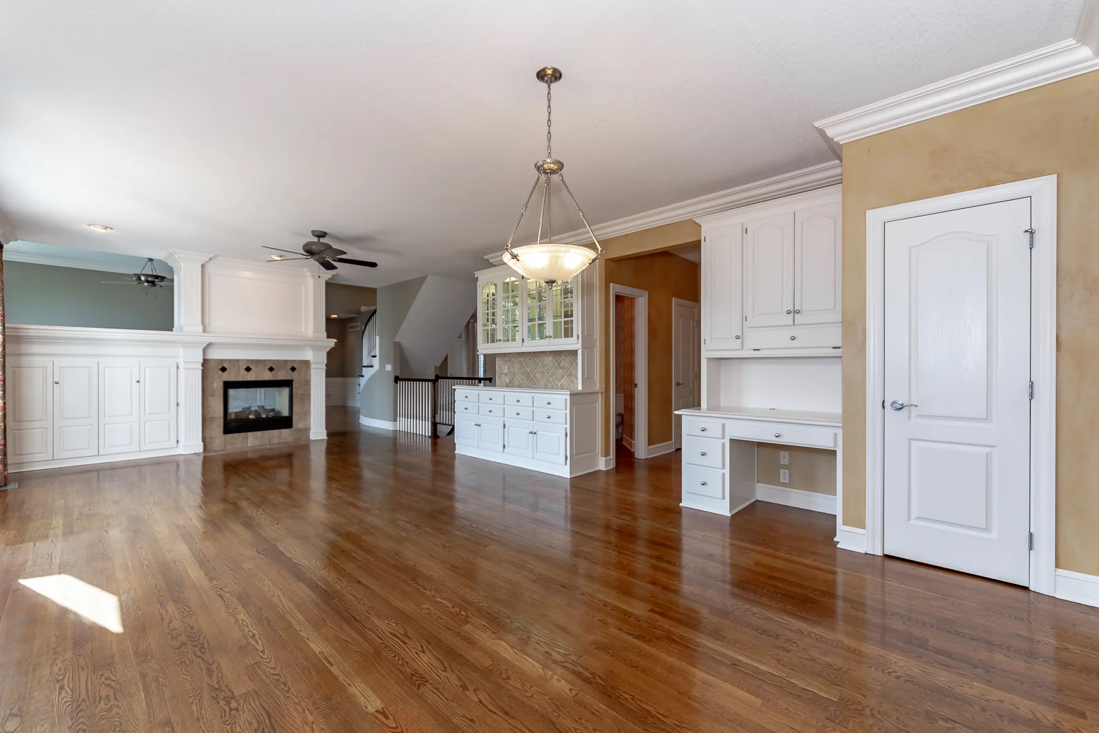 4834 W 150th Place - Web-126.jpg