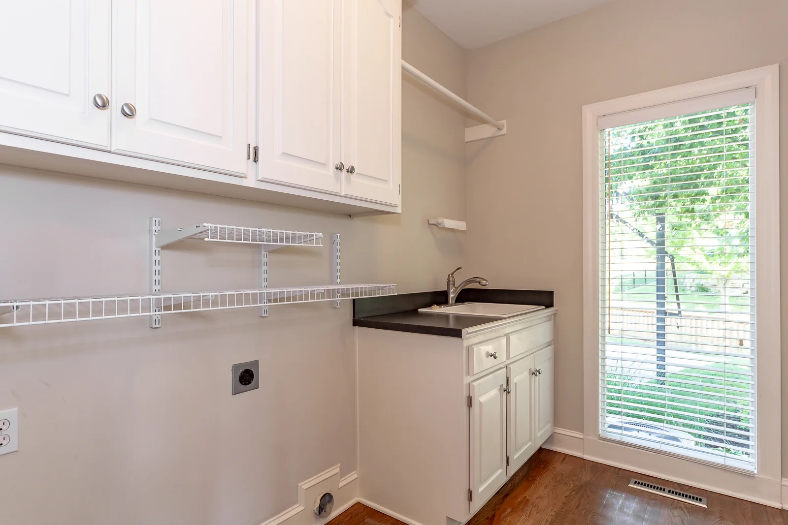 4834 W 150th Place - Web-134.jpg