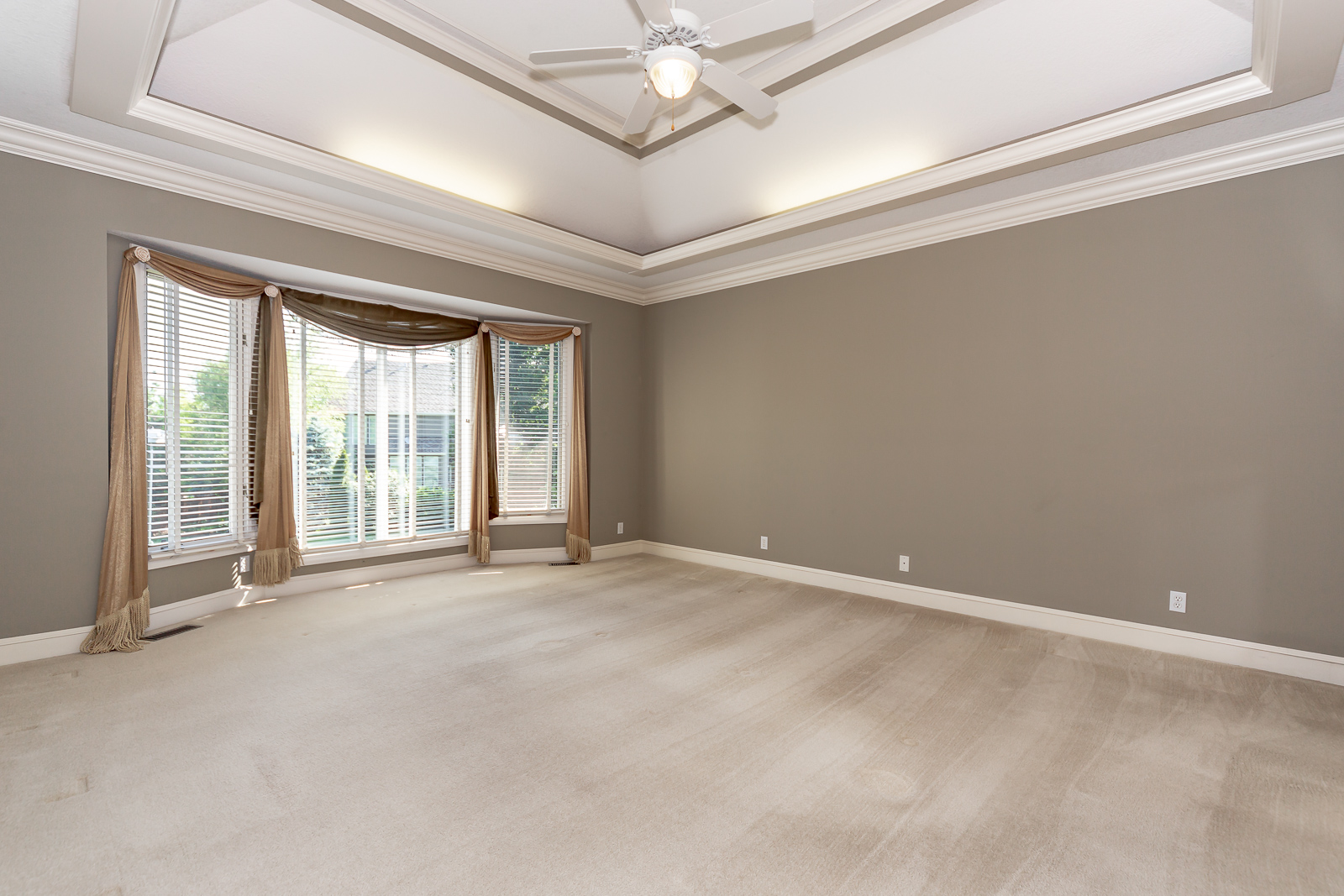 4834 W 150th Place - Web-138.jpg