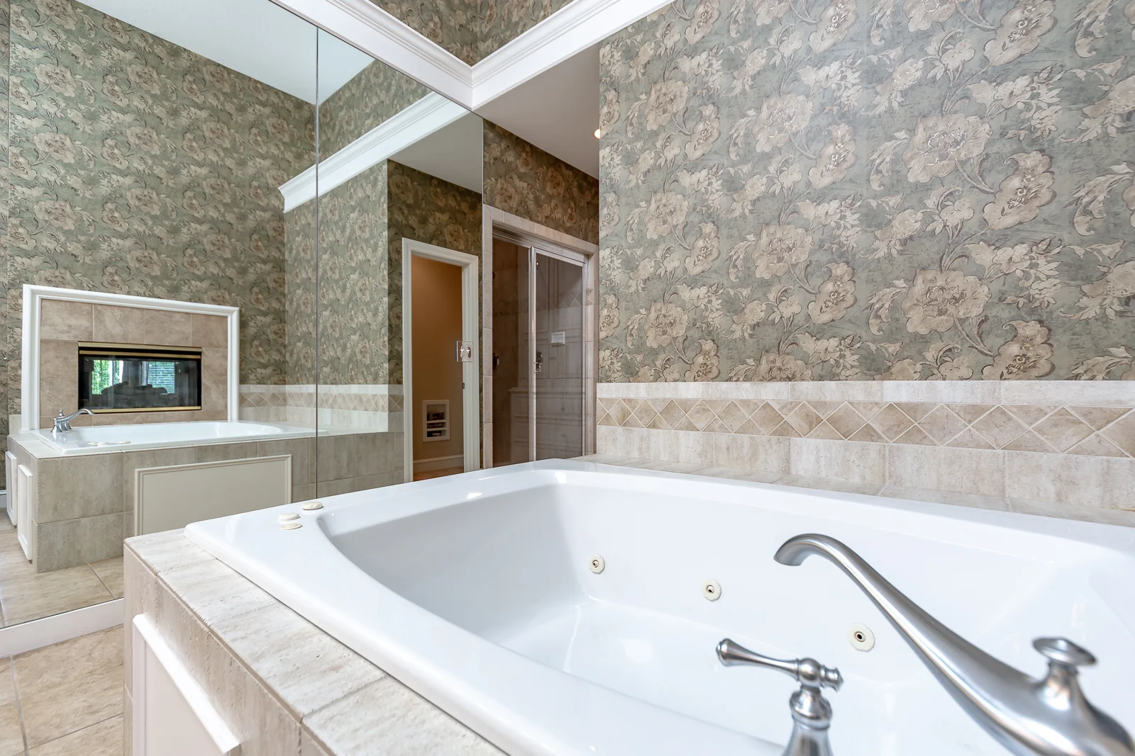 4834 W 150th Place - Web-143.jpg