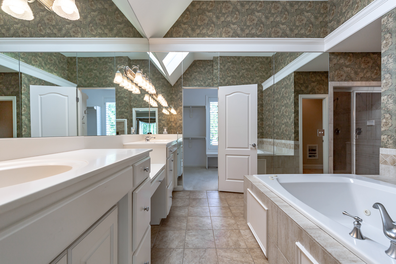 4834 W 150th Place - Web-146.jpg