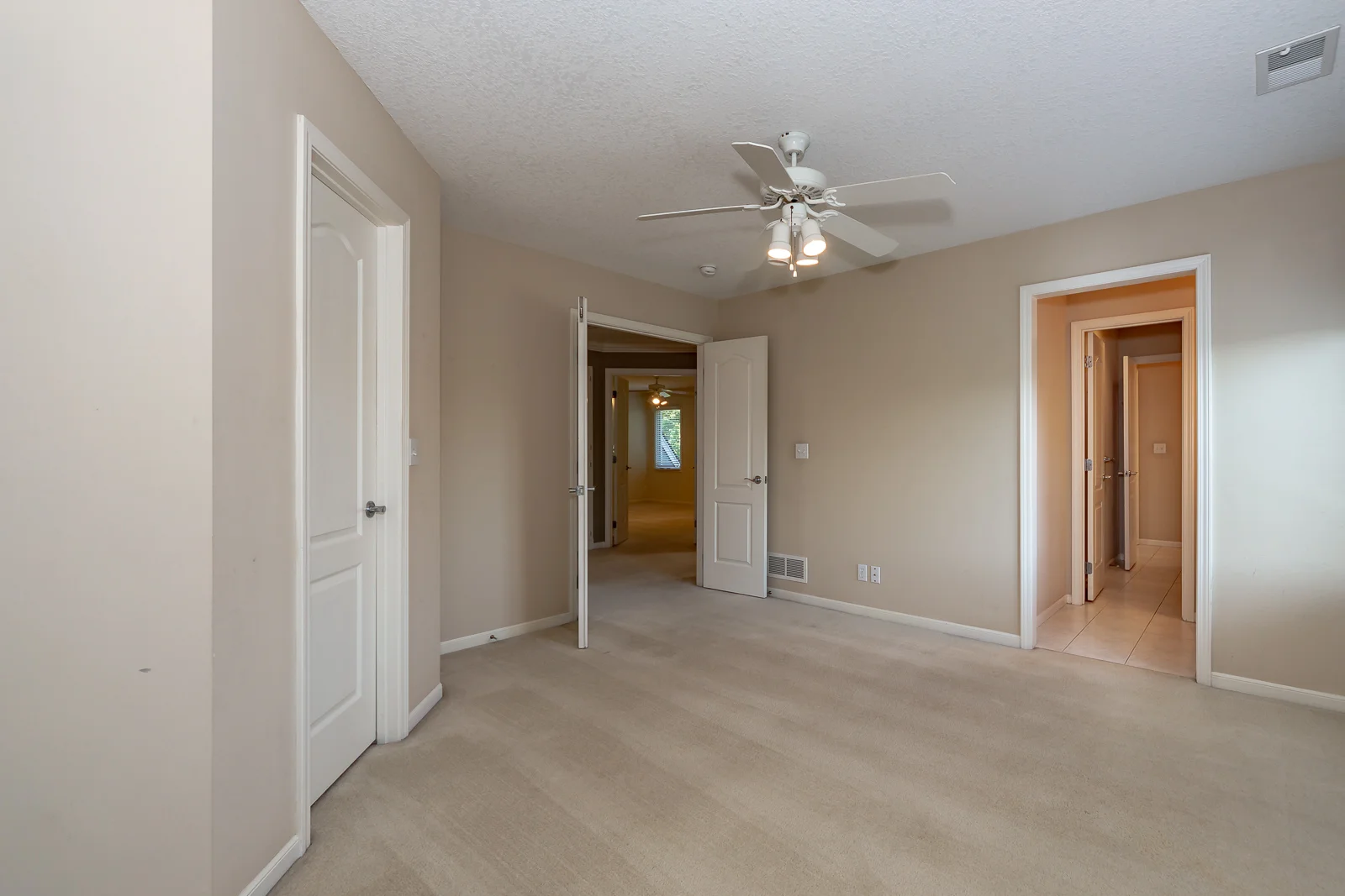 4834 W 150th Place - Web-155.jpg