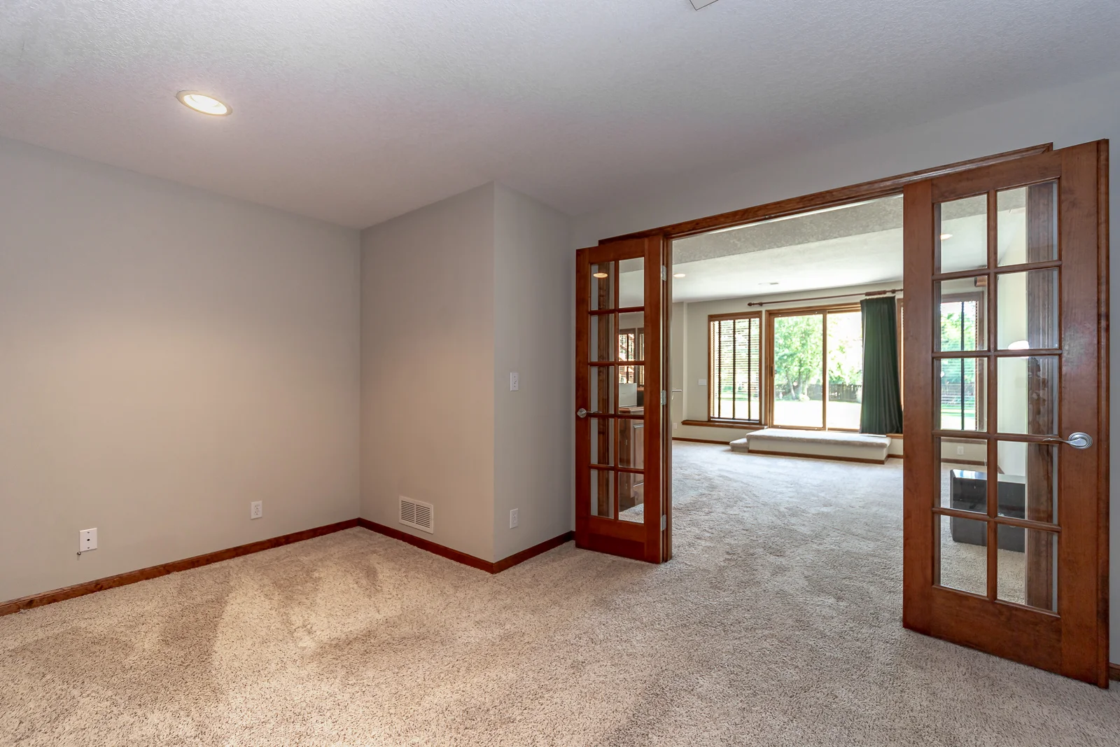 4834 W 150th Place - Web-172.jpg