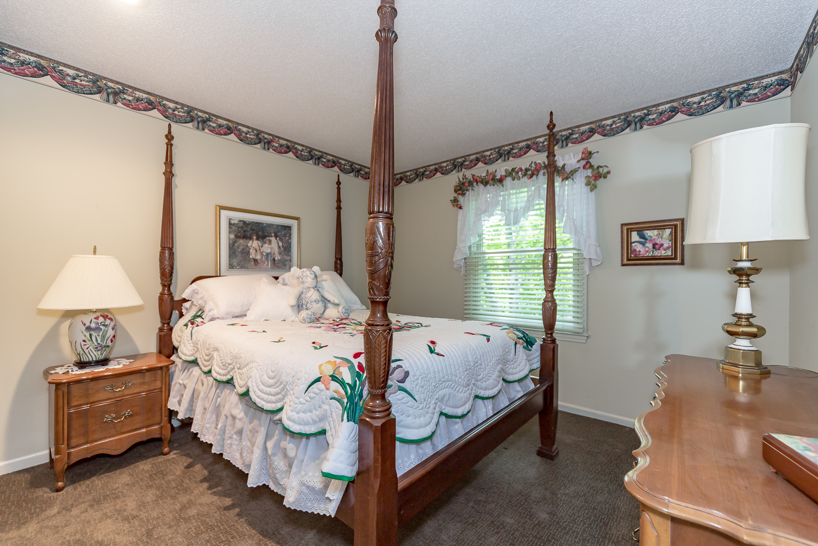 10313 W 131st St - Web-133.jpg