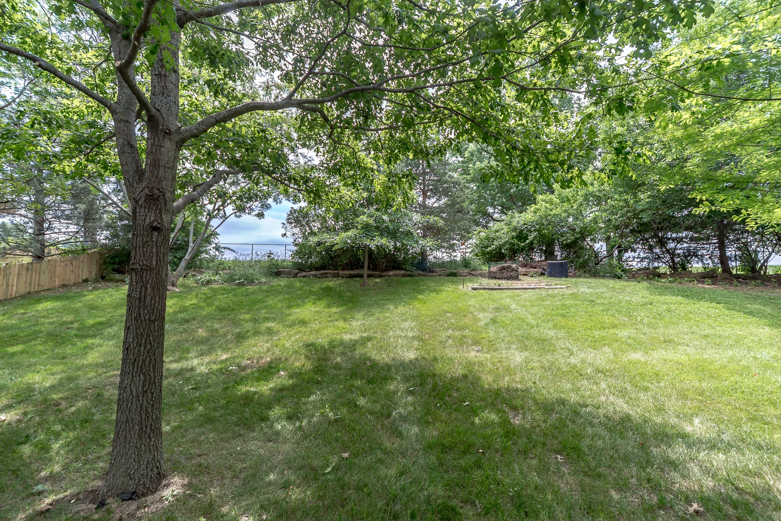 10313 W 131st St - Web-155.jpg