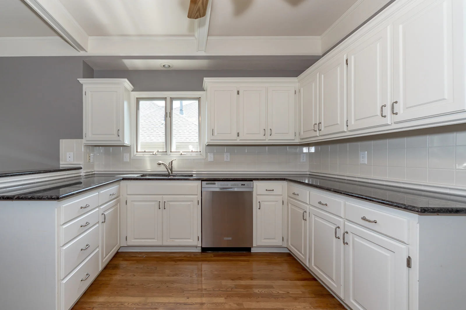 7919 W 118th Pl - Web-112.jpg