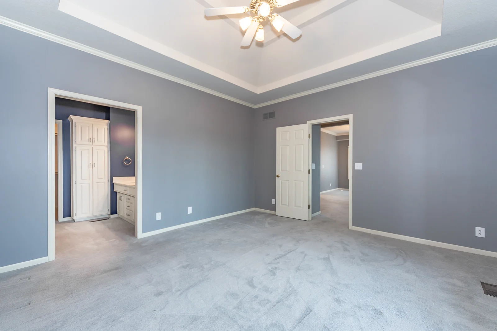 7919 W 118th Pl - Web-123.jpg