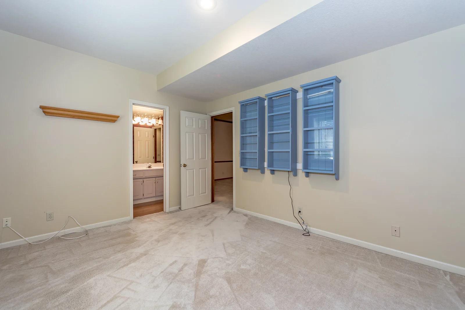 7919 W 118th Pl - Web-141.jpg