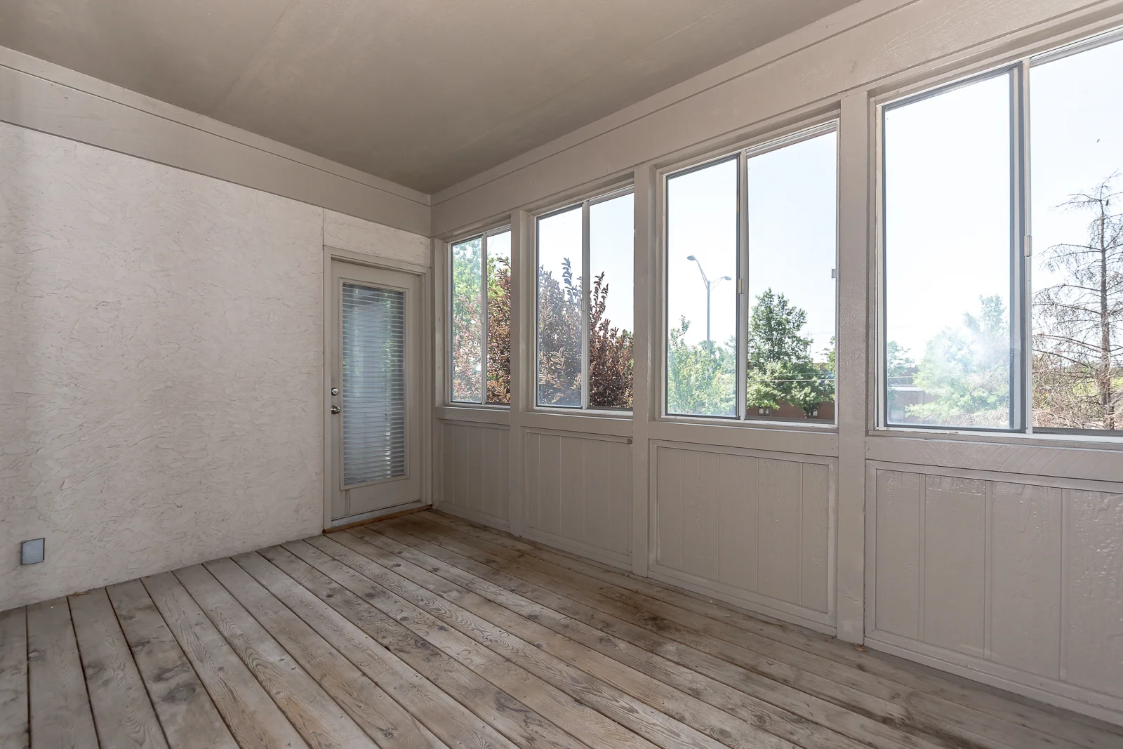 7919 W 118th Pl - Web-148.jpg