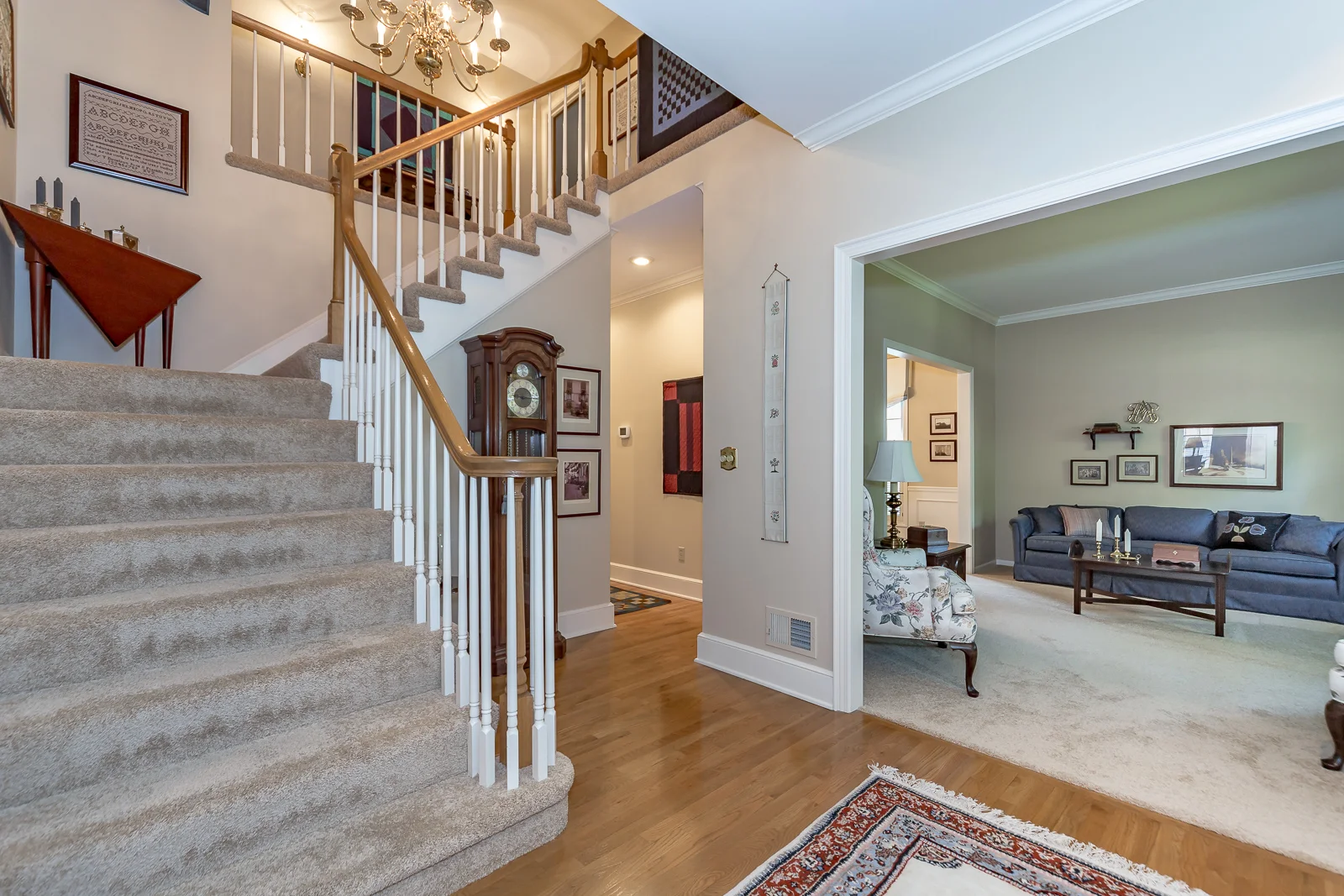 11857 Larsen St - Web-103.jpg